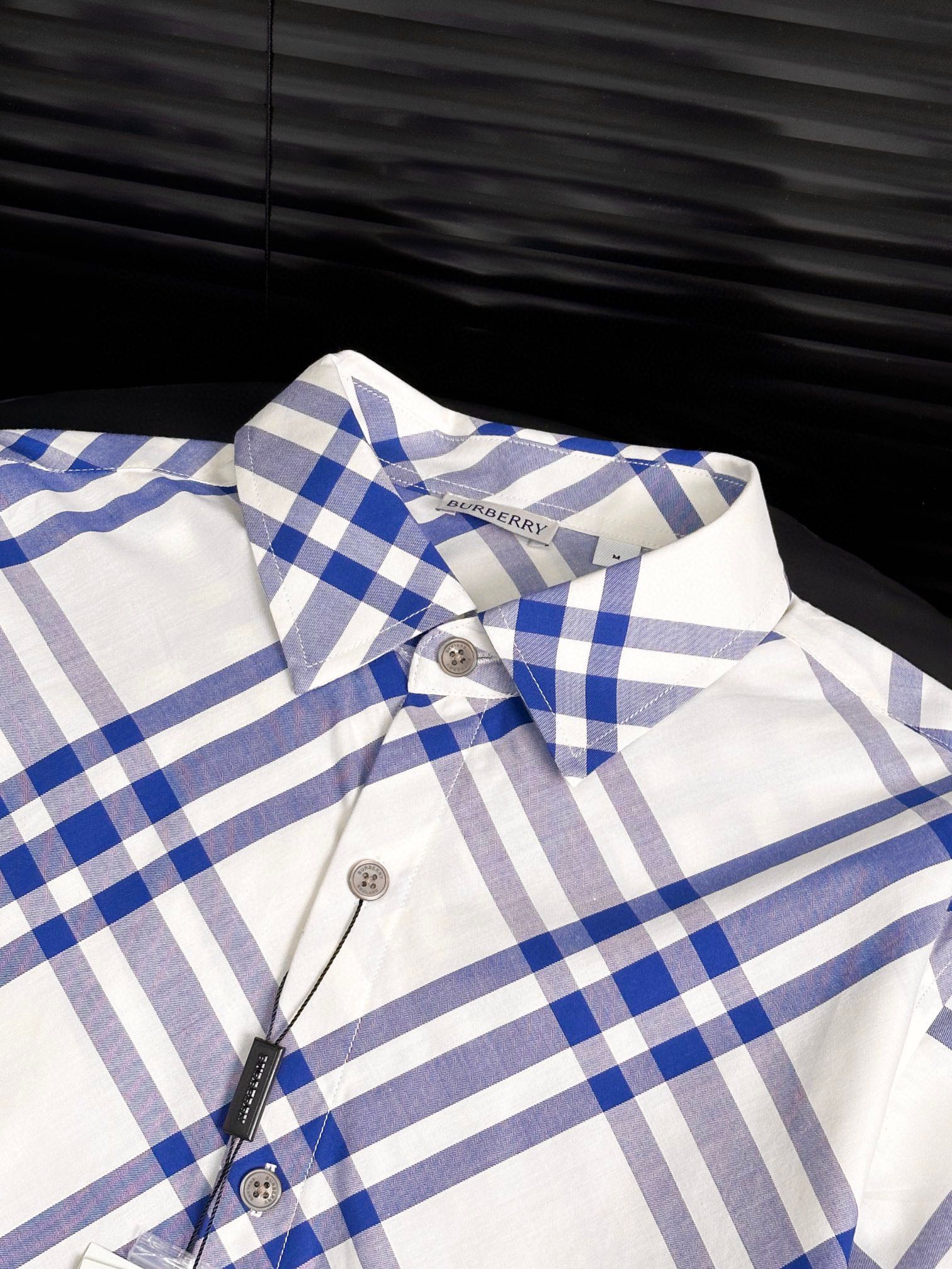 Barbara Burberry 2024s Classic Shirt in Blue Khaki, Size S-XL, Cotton Silk Material - 图片 4