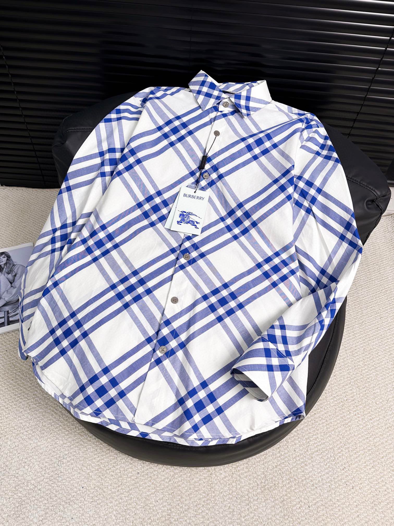 Barbara Burberry 2024s Classic Shirt in Blue Khaki, Size S-XL, Cotton Silk Material - 图片 1