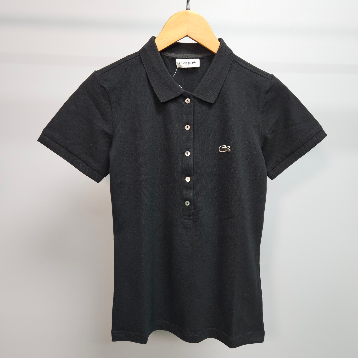 Lacoste Women's 5-Button Polo Shirt - Classic Style, Multiple Colors 3 a1747212755495 0357