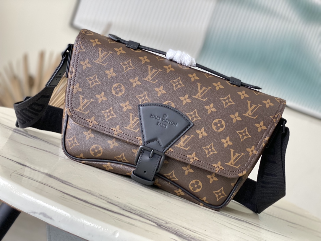 Louis Vuitton LV Montsouris Messenger-Taschen Monogram Canvas Leinwand Gewebe M46685