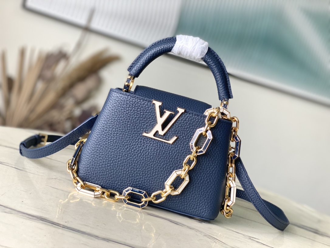 Louis Vuitton LV Capucines Taschen Handtaschen Blau Mit Diamanten besetzt Taurillon Rindsleder Ketten M25211