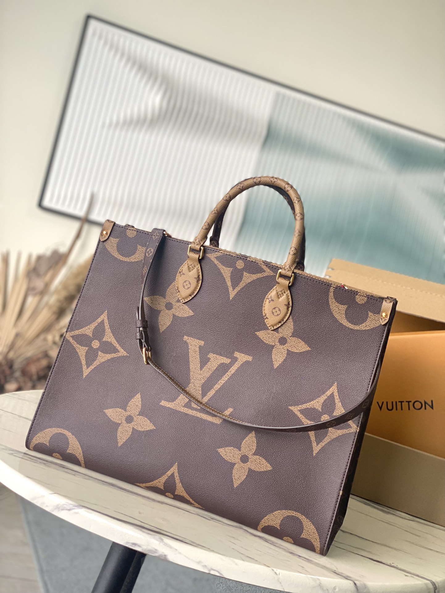 Louis Vuitton LV Onthego Taschen Kupplungsbeutel Tragetaschen Monogram Canvas Leinwand M46823