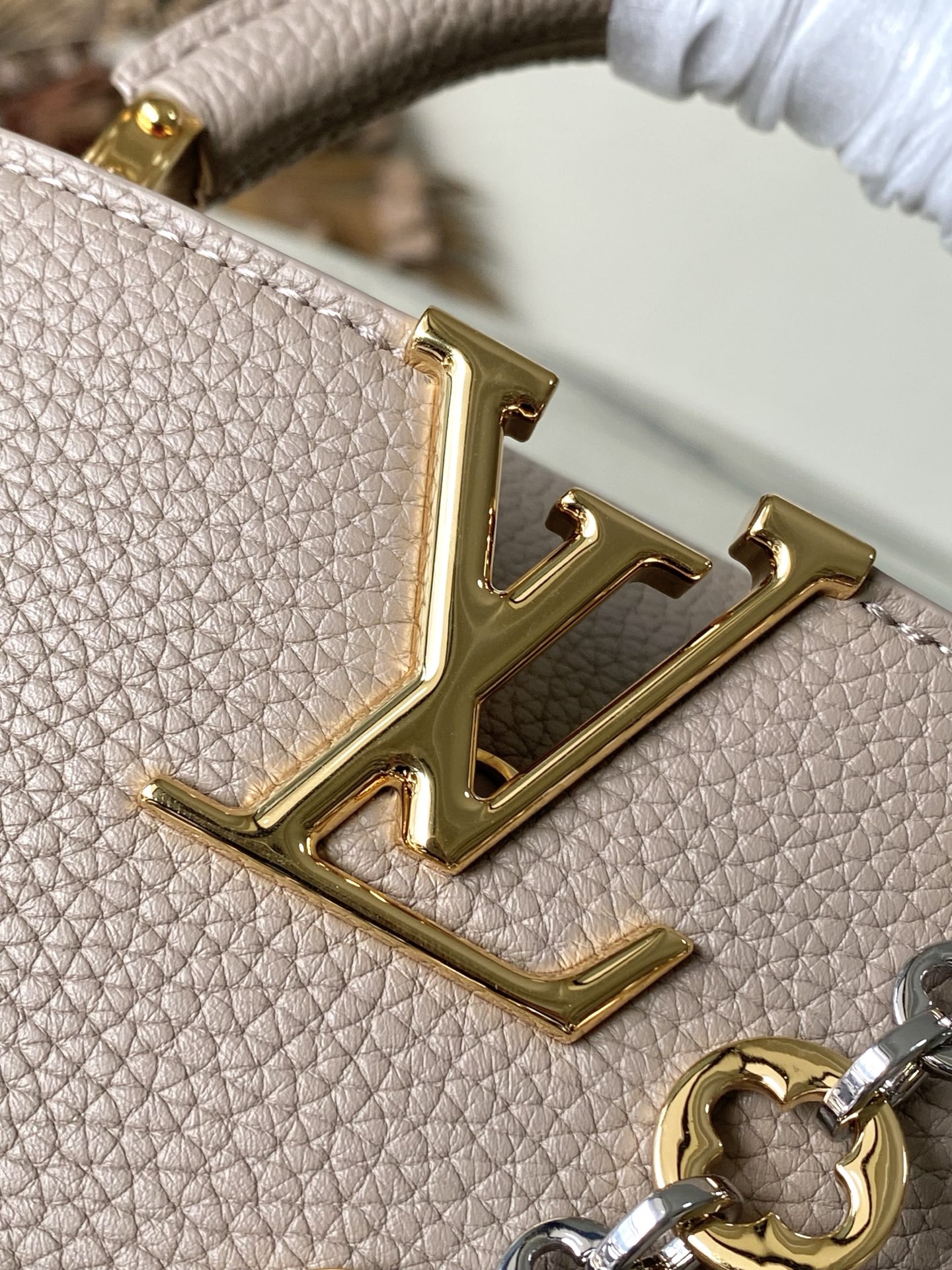 特级原厂皮 M12935 大象灰mini 本款Capucines mini 手袋取材柔韧Taurillo