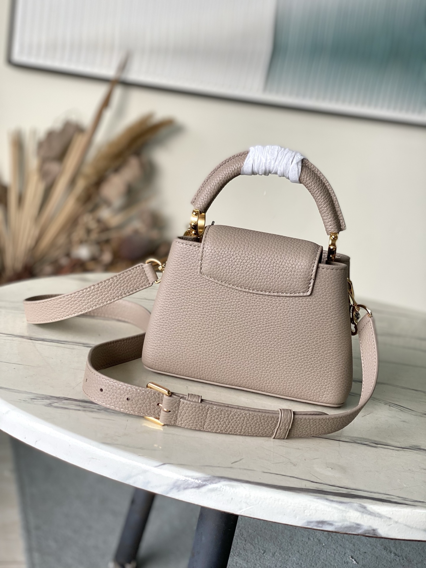 特级原厂皮 M12935 大象灰mini 本款Capucines mini 手袋取材柔韧Taurillo