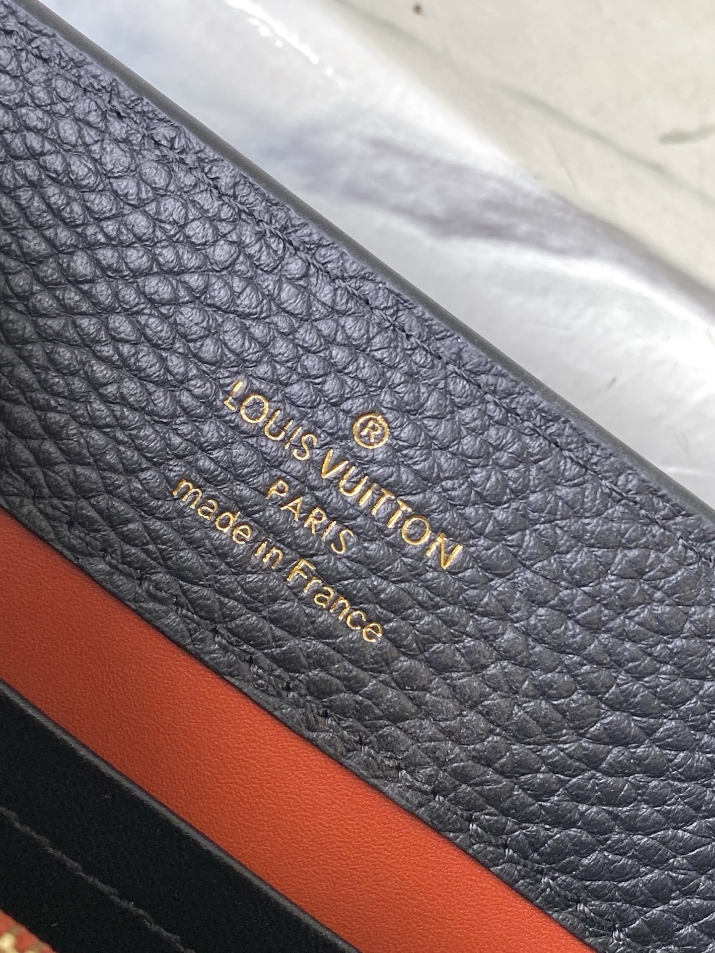 特级原厂皮 M12936 黑色mini 本款Capucines mini 手袋取材柔韧Taurillon