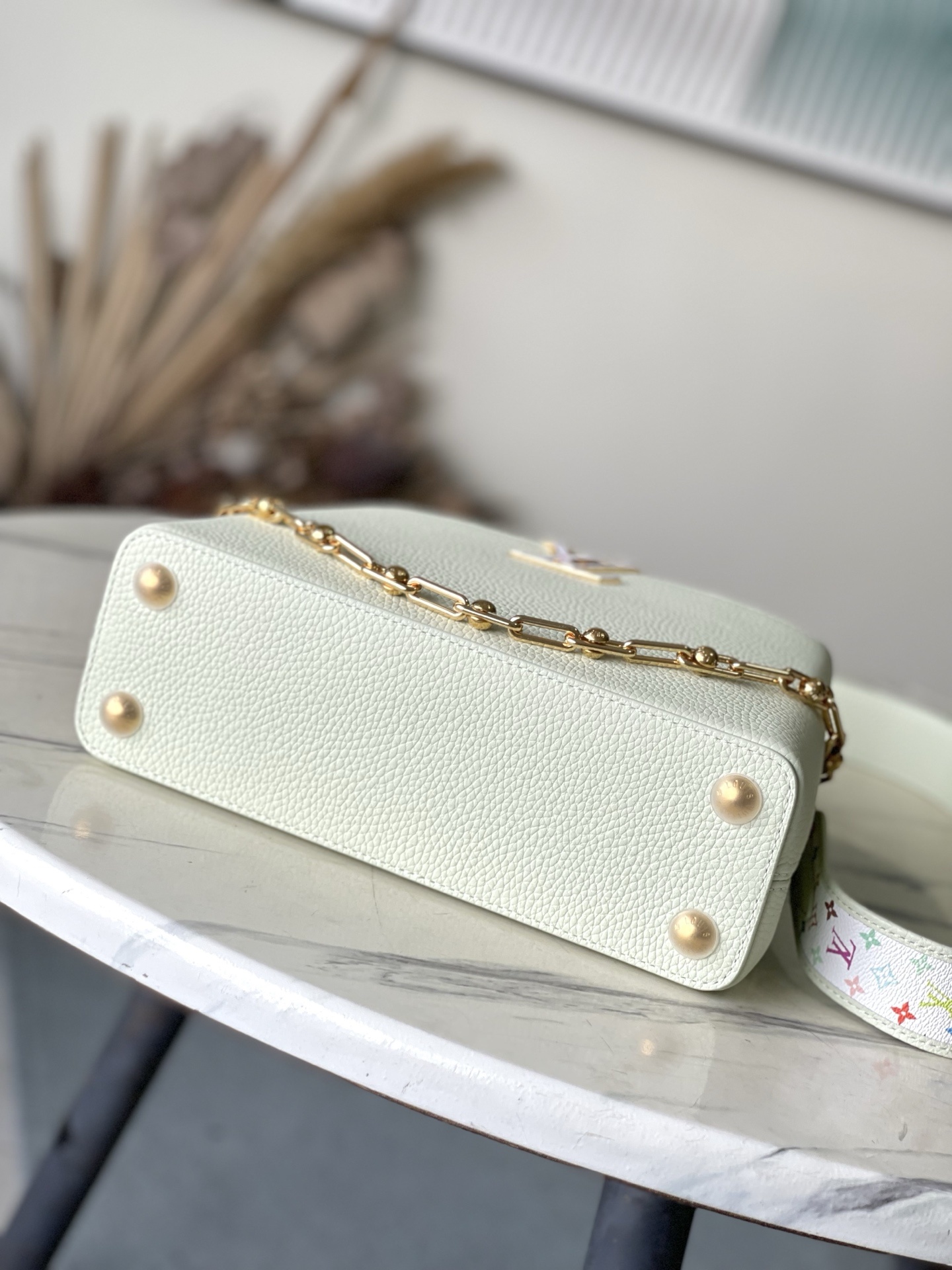 特级原厂皮 M13253 浅绿色小号 三彩限定款 本款Capucines手袋出自路易威登x村上隆再版系列