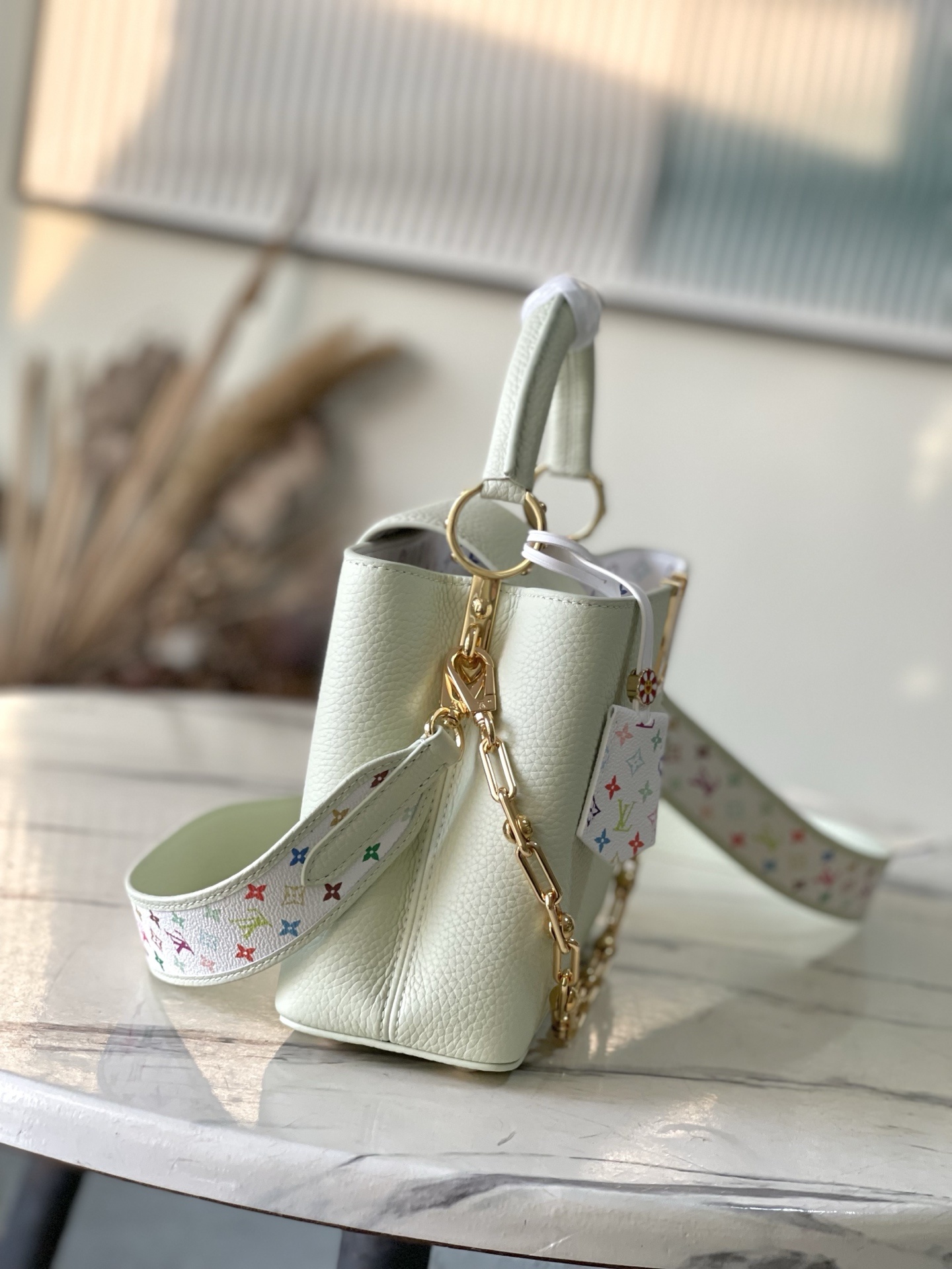 特级原厂皮 M13253 浅绿色小号 三彩限定款 本款Capucines手袋出自路易威登x村上隆再版系列