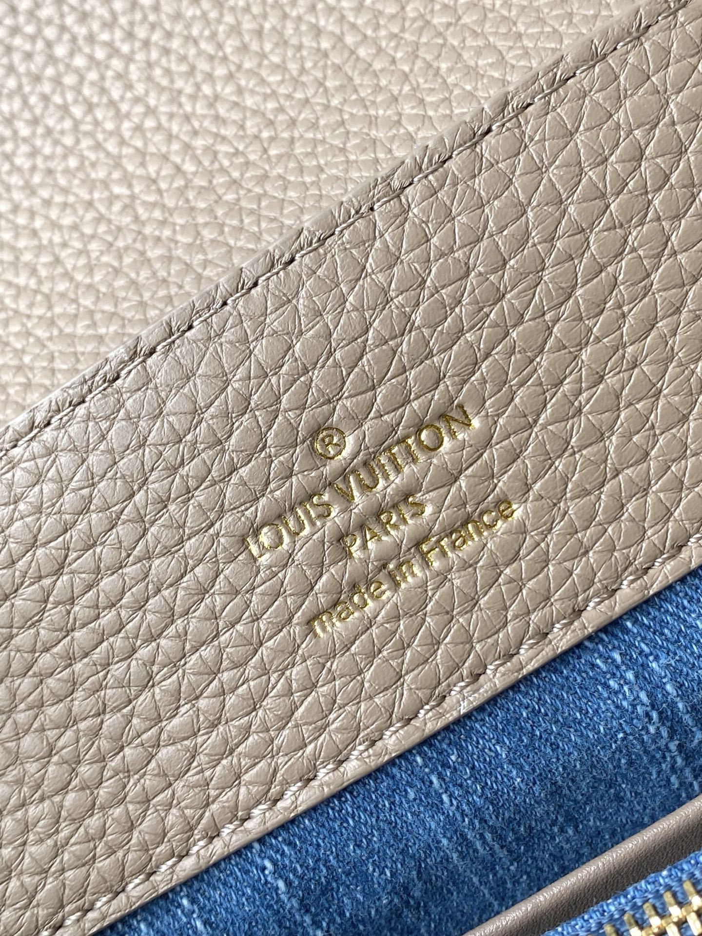 特级原厂皮 M12947 灰皮牛仔小号 本款Capucines小号手袋为Monogram丹宁布刺绣串珠和