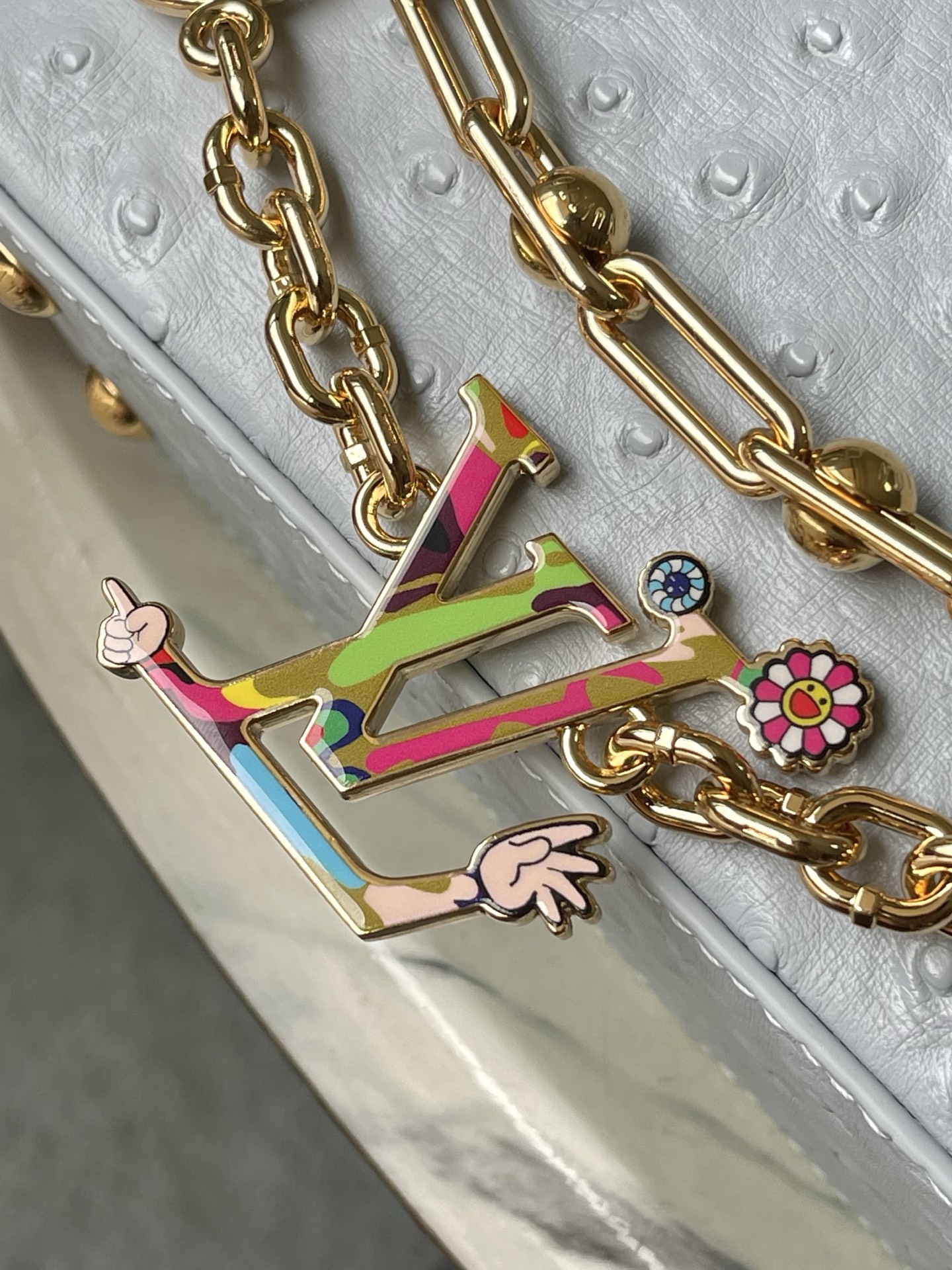 特级原厂皮 M48865浅灰蓝鸵鸟迷你 二合一链条 本款 Capucines 手袋取材柔韧 Tauril