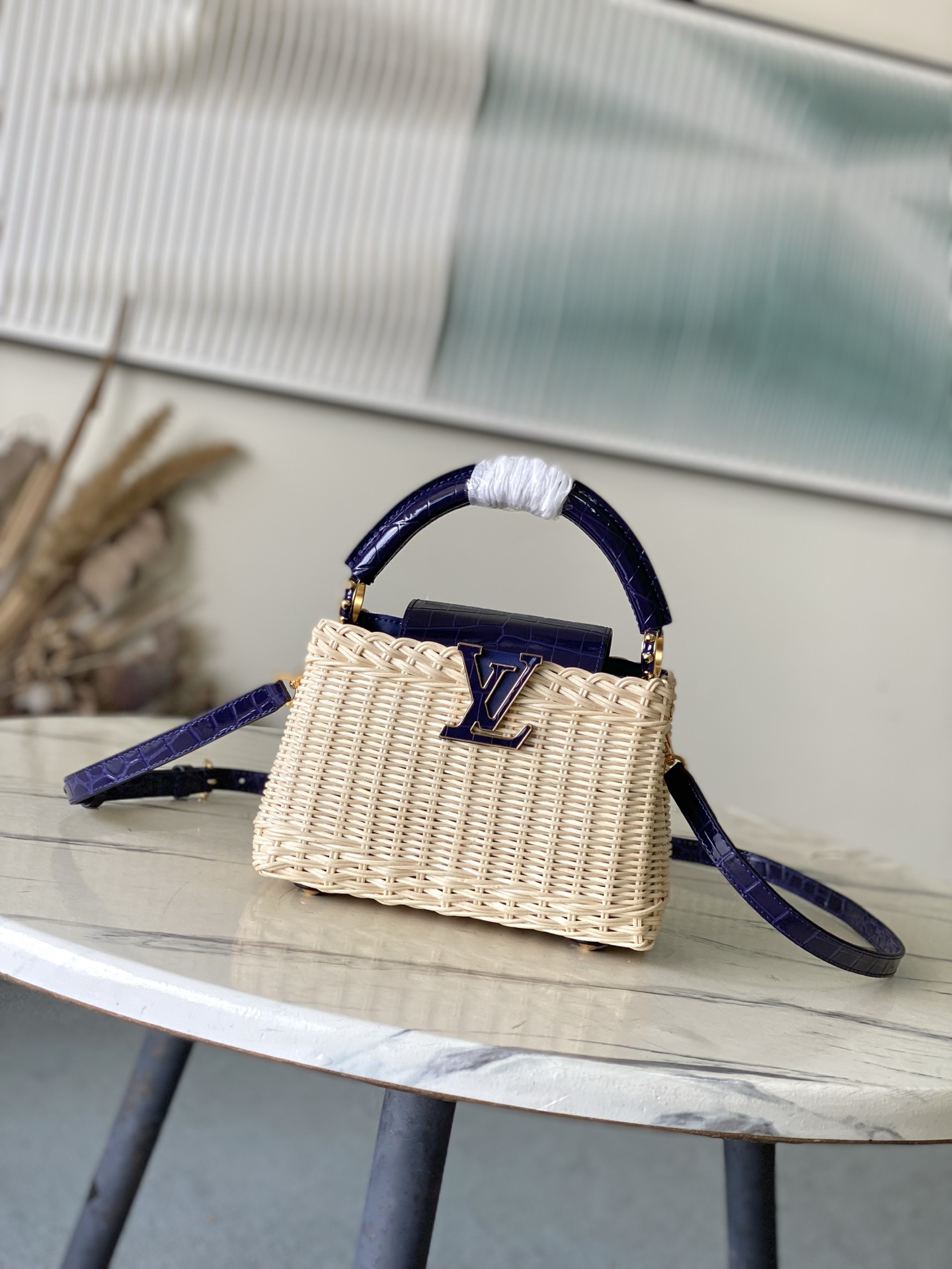 特级原厂皮 M48865 紫色鳄鱼皮迷你 本款Capucines mini 手袋回溯品牌于1892年推出