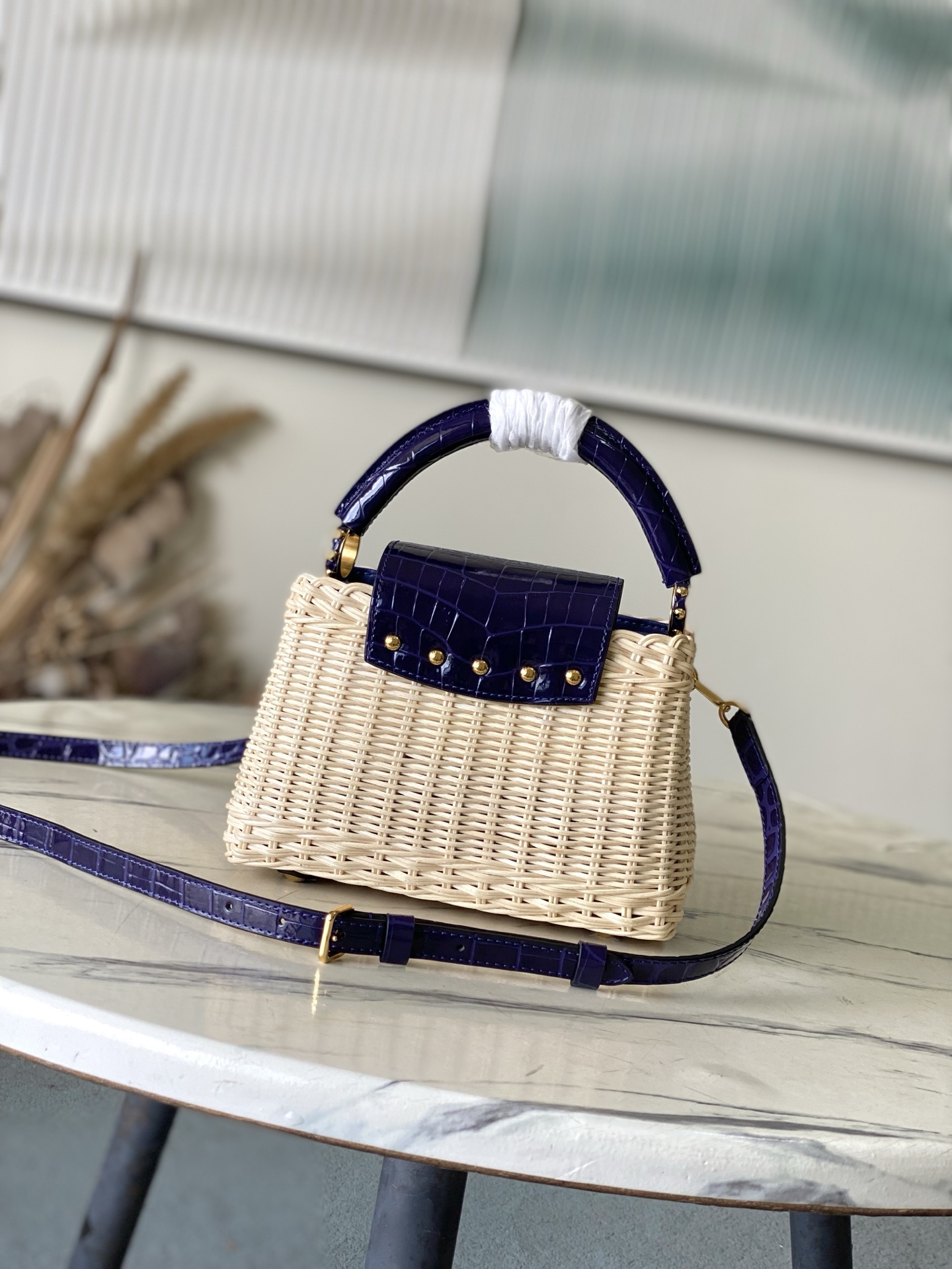 特级原厂皮 M48865 紫色鳄鱼皮迷你 本款Capucines mini 手袋回溯品牌于1892年推出