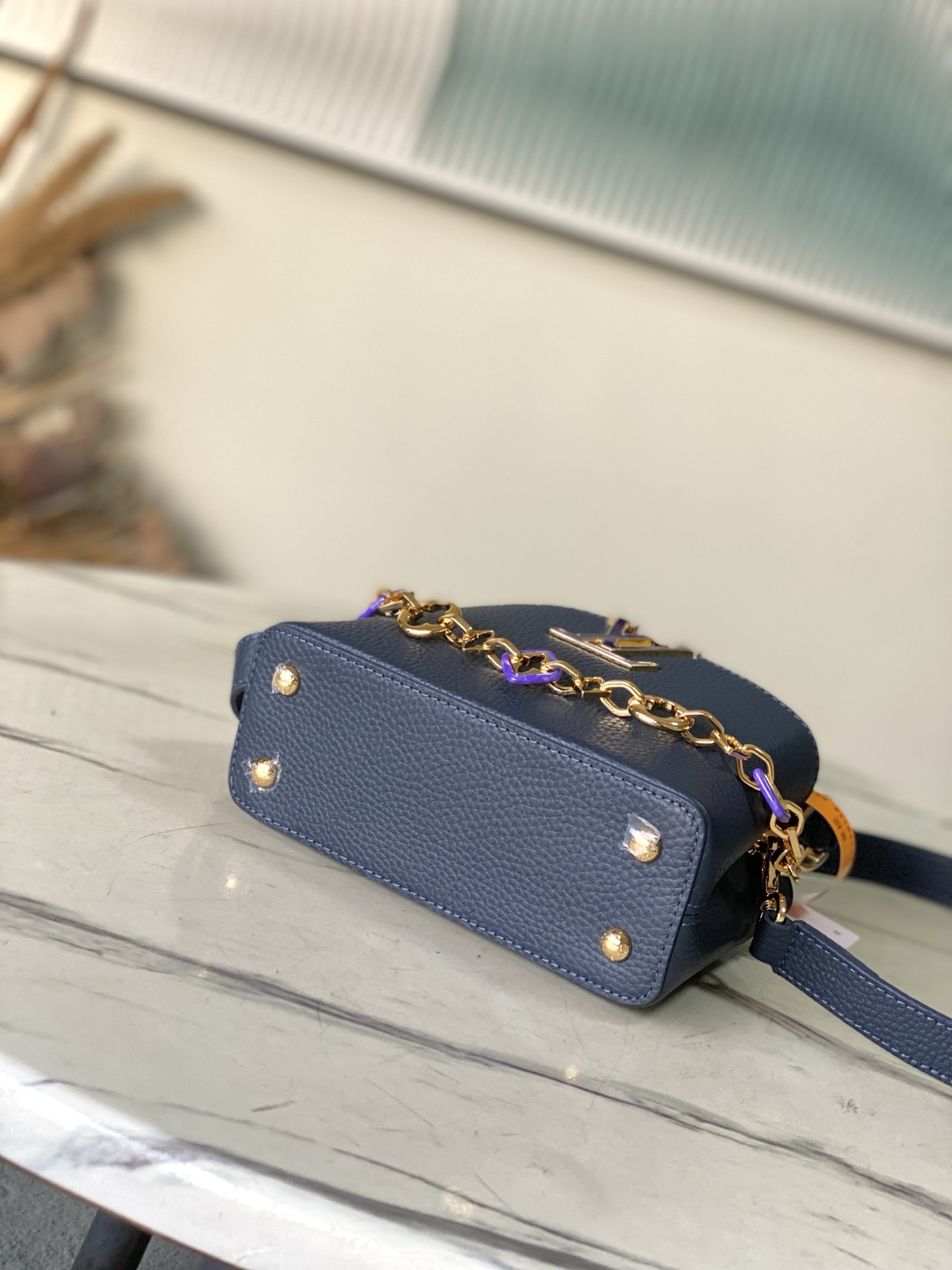 特级原厂皮 M14971 迷你 本款Capucines迷你 手袋出自Harmony系列,以装饰性链条探索