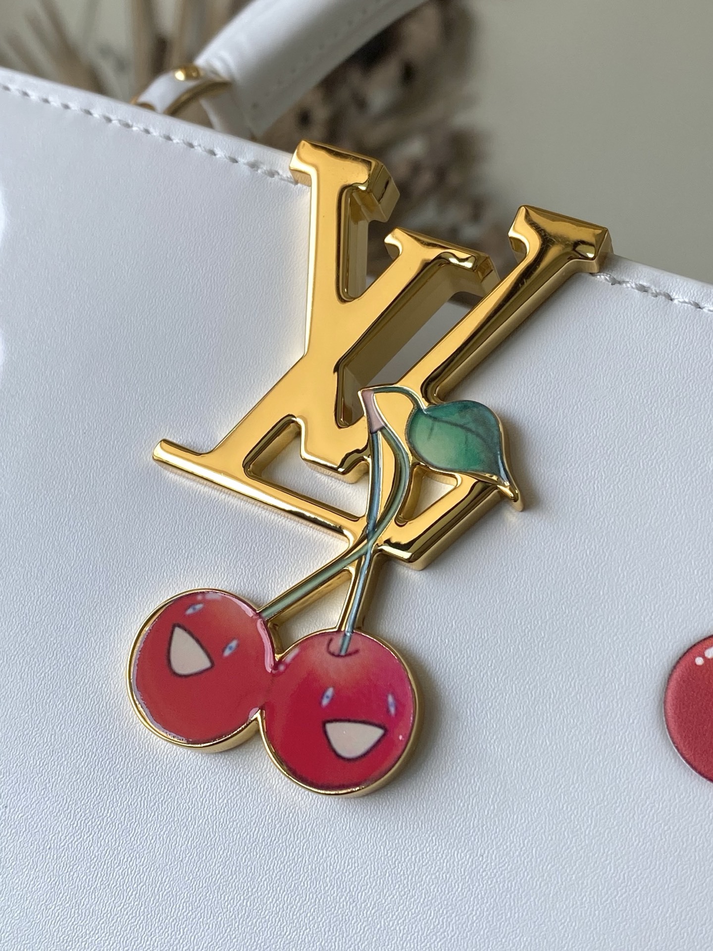 特级原厂皮 M13251 小号 本款Capucines 小号手袋以夏日风姿诠释路易威登x村上隆复刻系列的