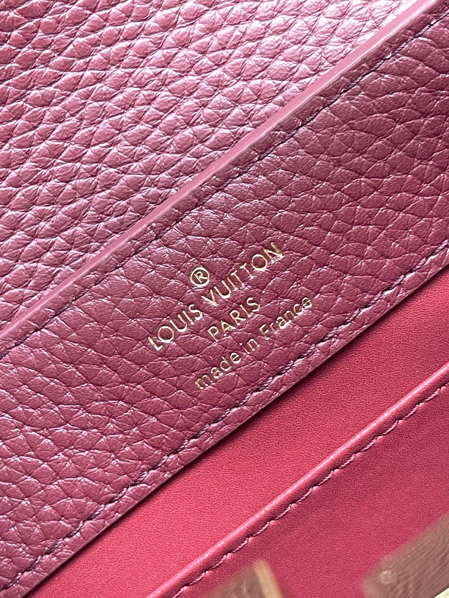 特级原厂皮 M11341 枣红金 本款Capucines mini手袋取材经典Taurillon 牛皮革