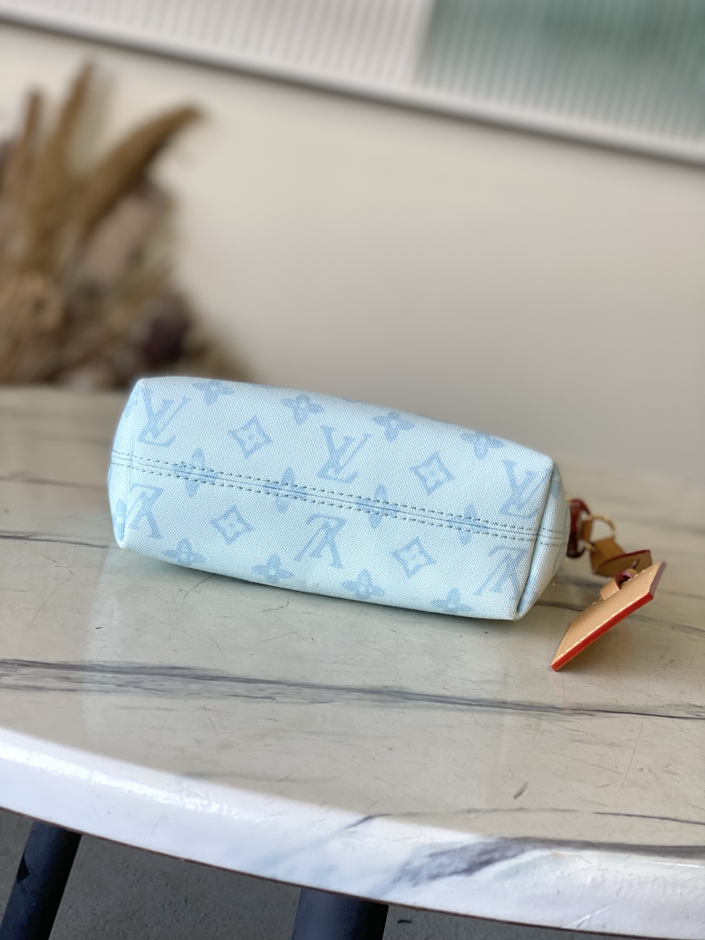 LV Style Leather Clutch Bags detail image 4 from source 765196
