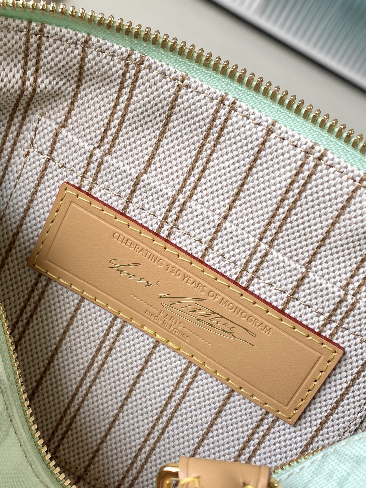 LV Style Leather Top Handle Bag style reference detail image 9 from source 765177