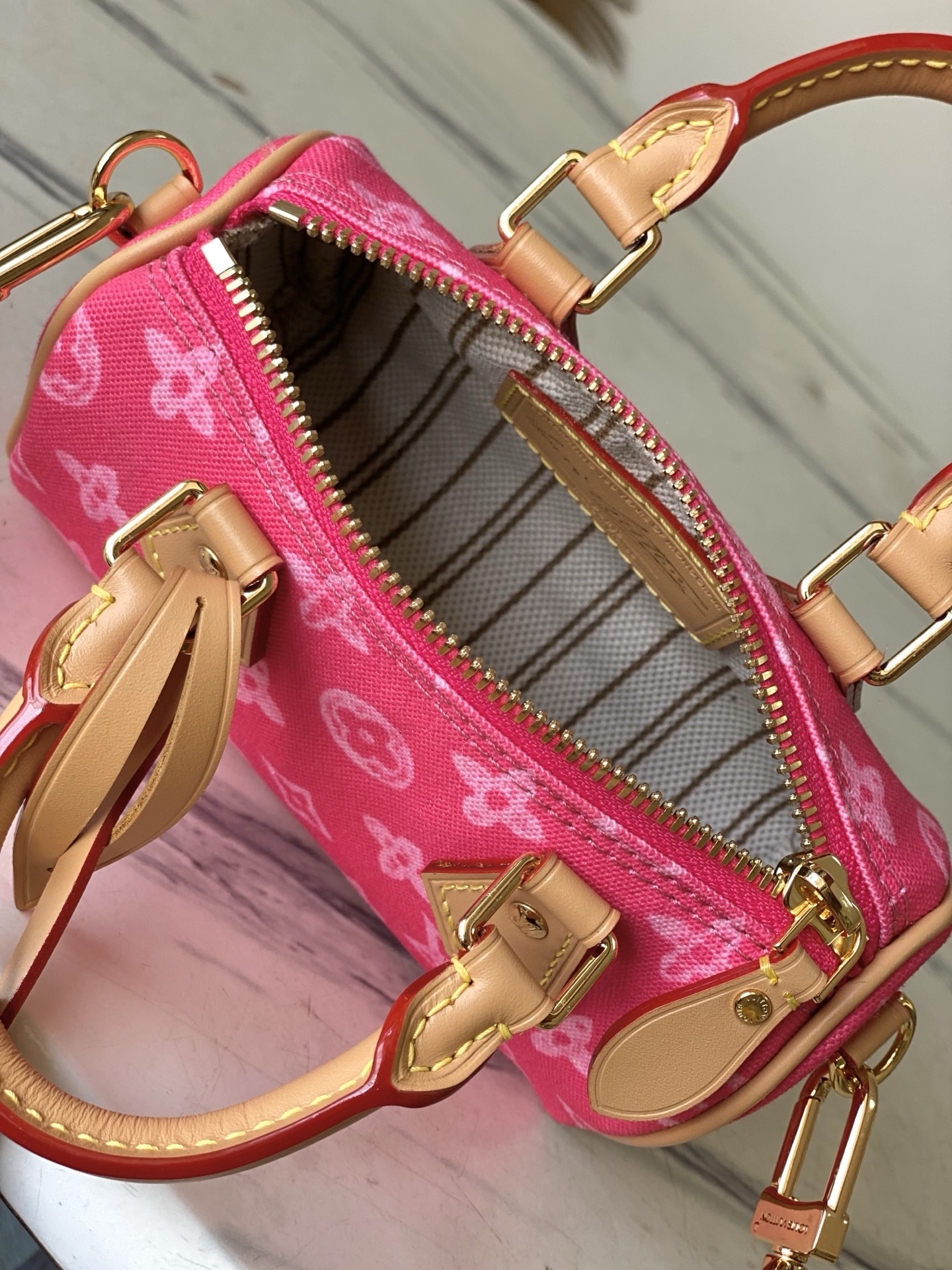 LV Style Canvas Top Handle Bag style reference detail image 8 from source 765179