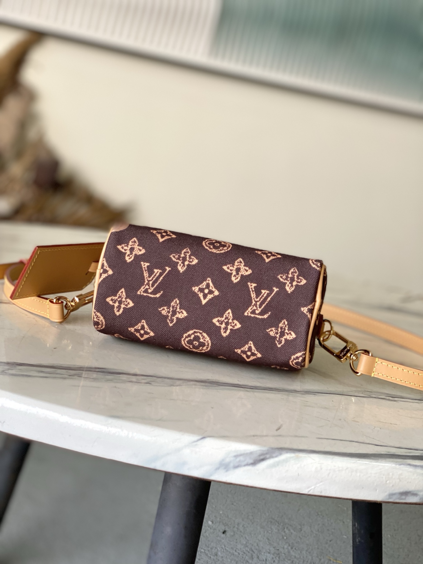 LV Style Canvas Top Handle Bag style reference detail image 4 from source 765184