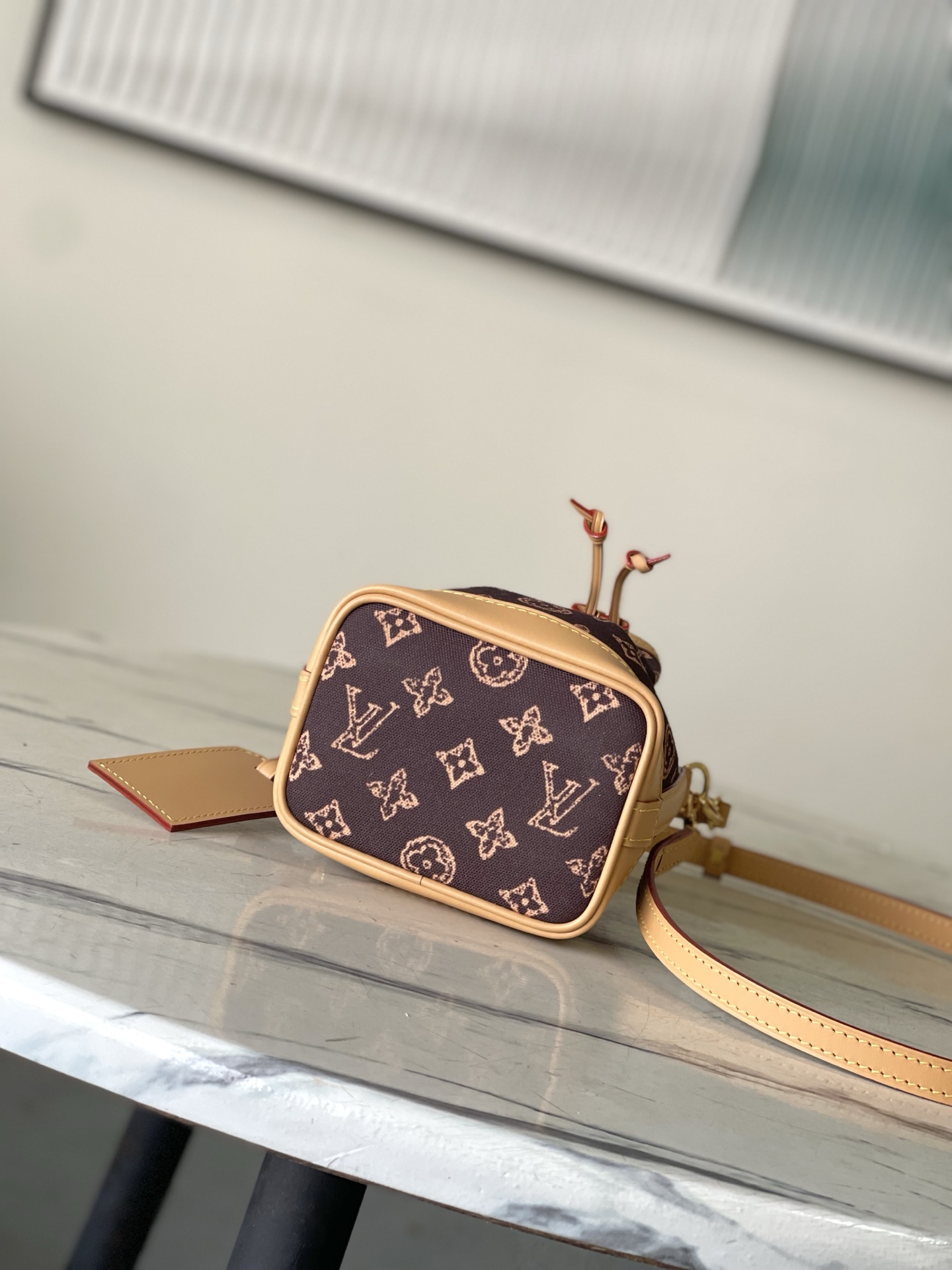 LV Style Leather Top Handle Bag style reference detail image 4 from source 765185