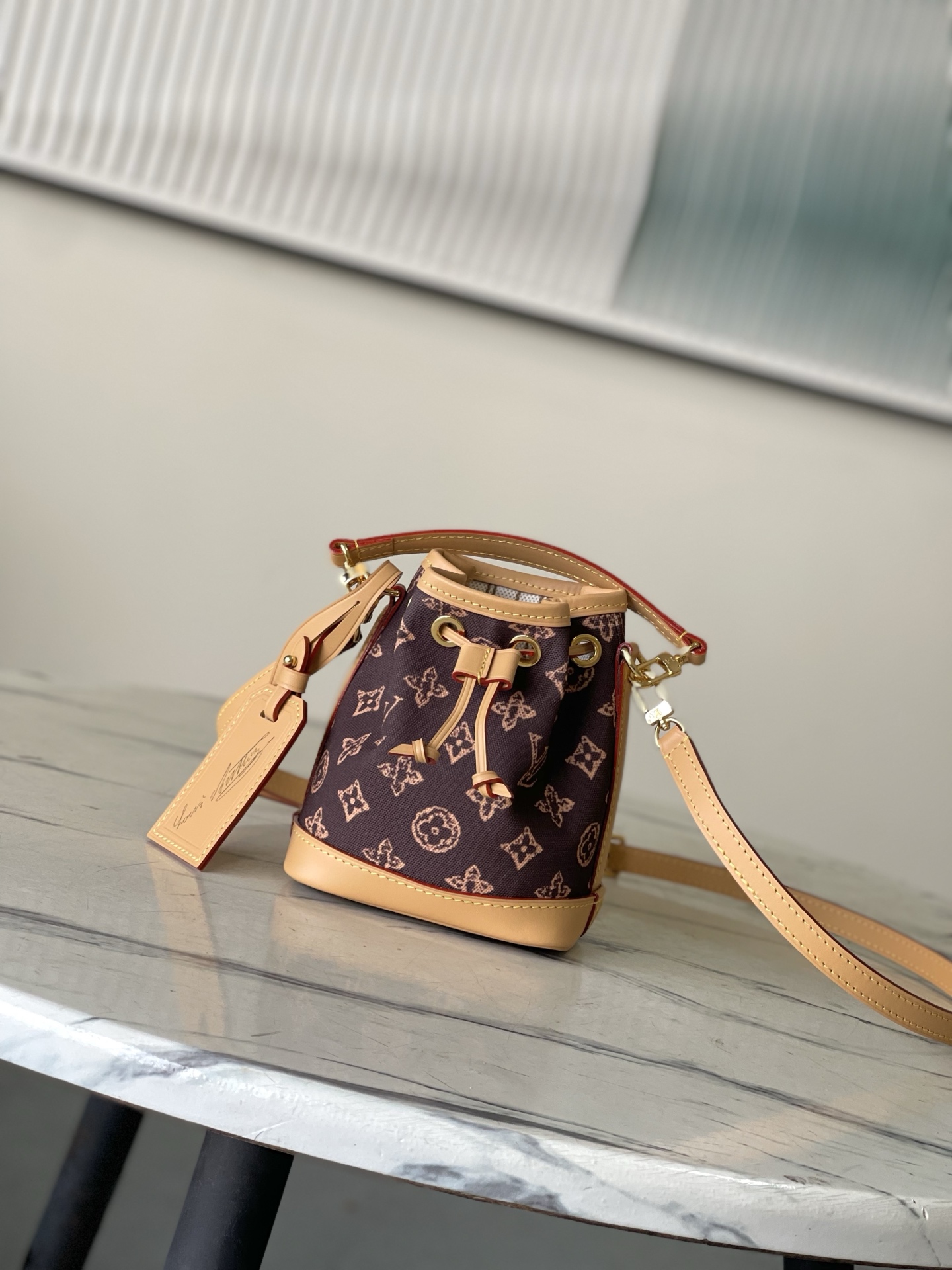 LV Style Leather Top Handle Bag style reference detail image 1 from source 765185