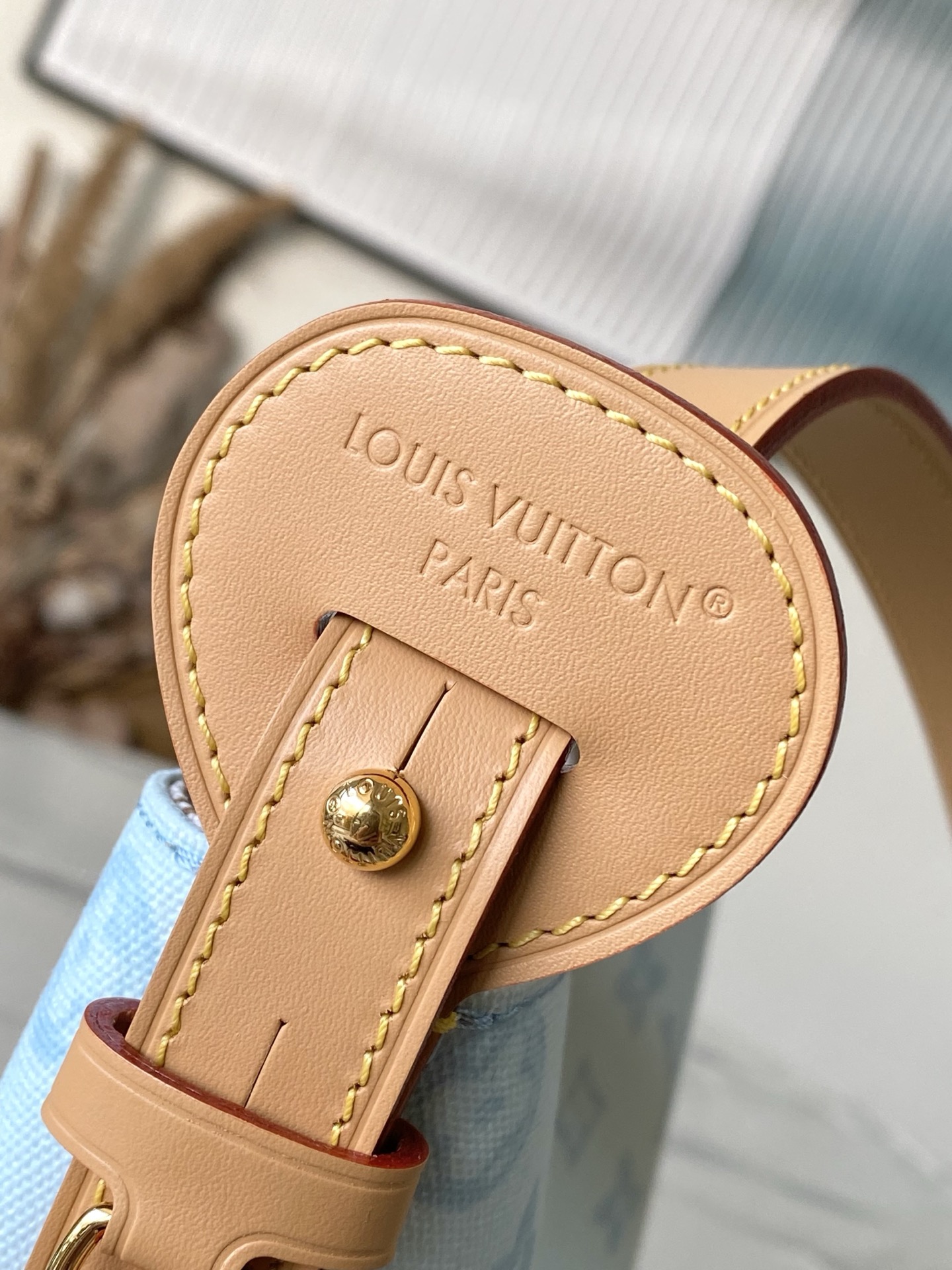 LV Style Leather Top Handle Bag style reference detail image 6 from source 765194