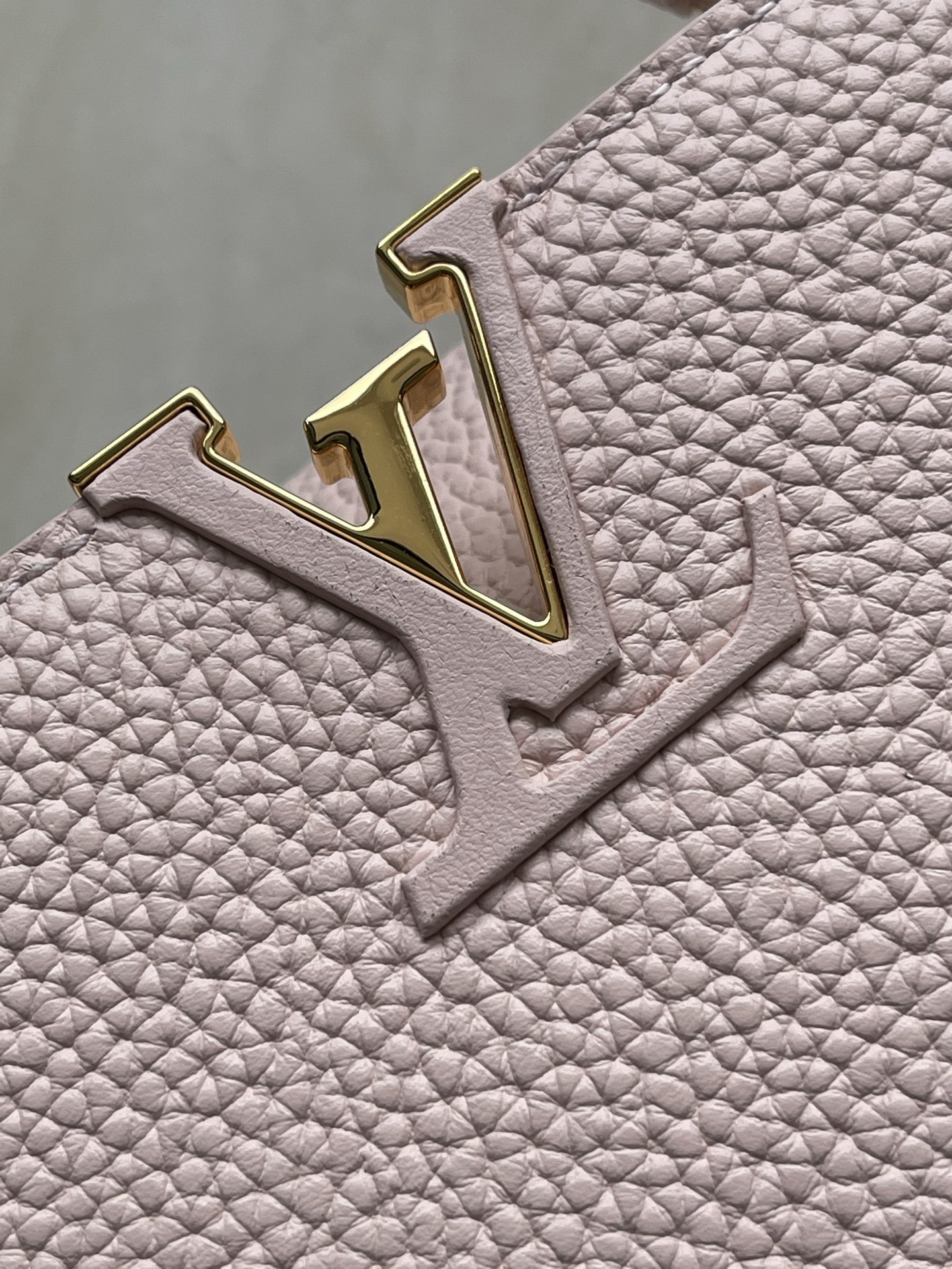 LV Style Pink Leather Top Handle Bag style reference detail image 5 from source 770216