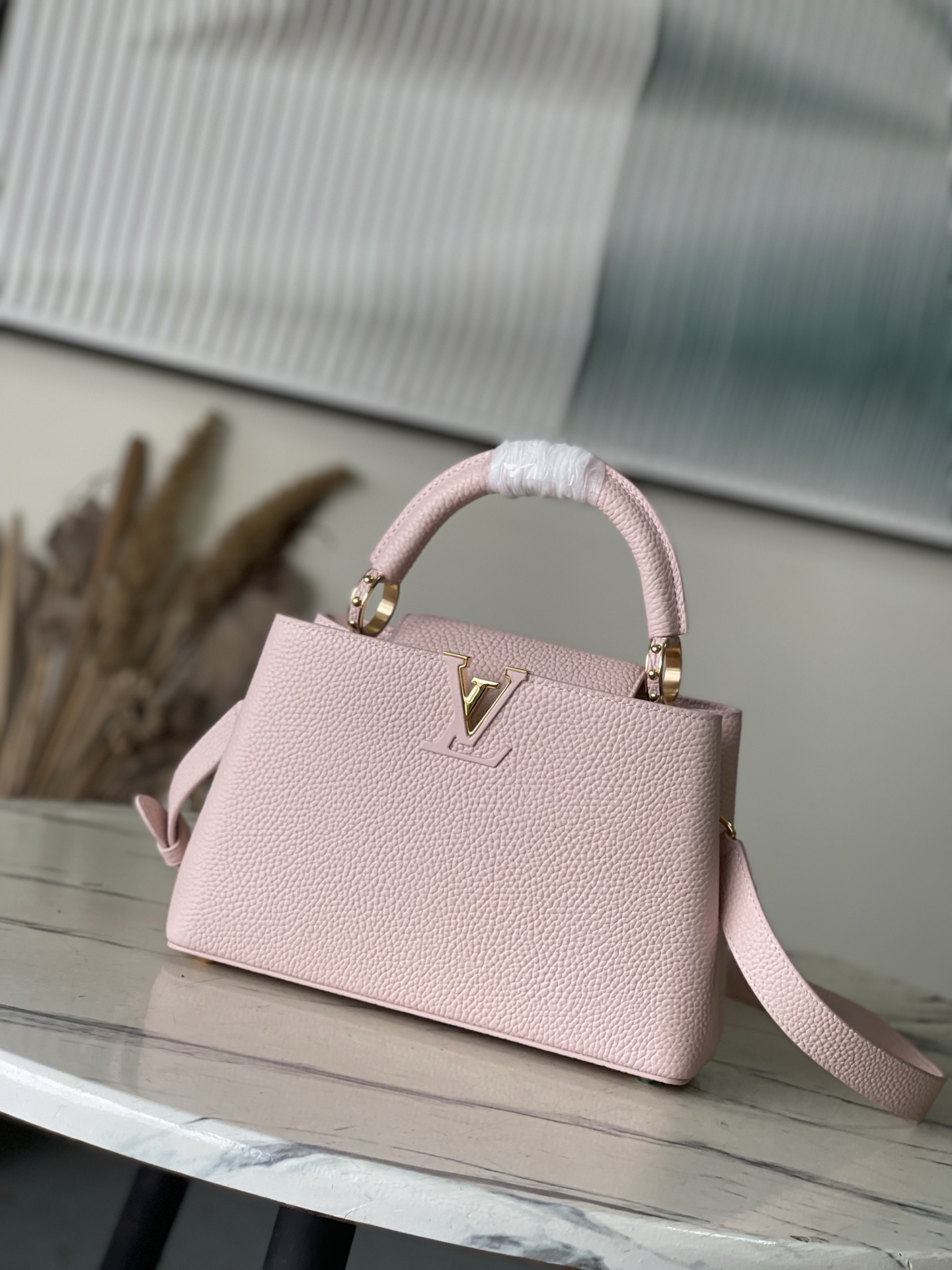 LV Style Pink Leather Top Handle Bag style reference detail image 1 from source 770216