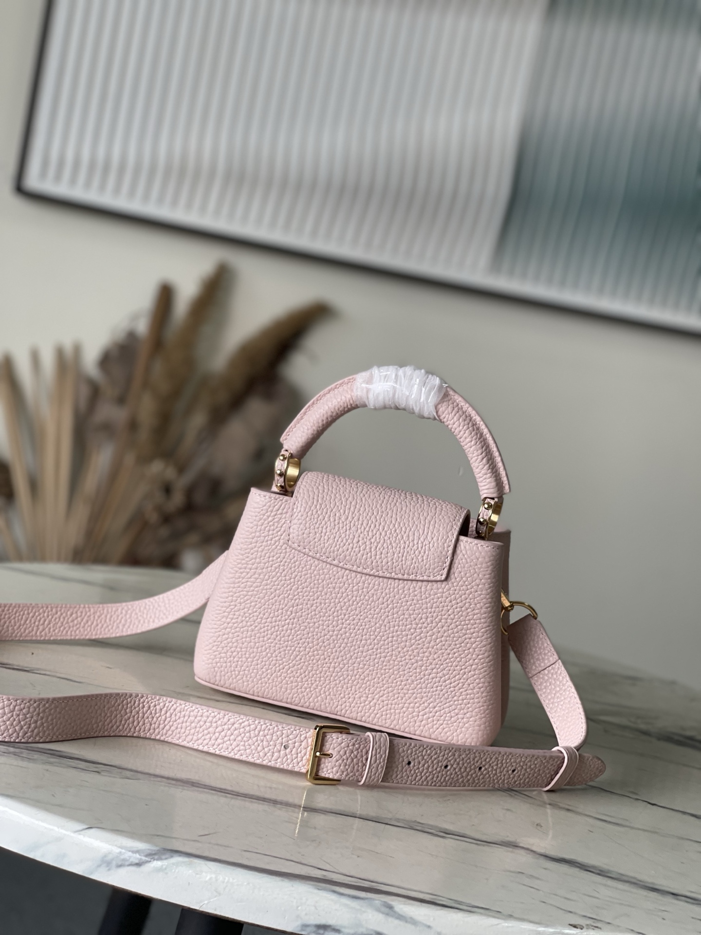LV Style Pink Leather Top Handle Bag style reference detail image 3 from source 770217