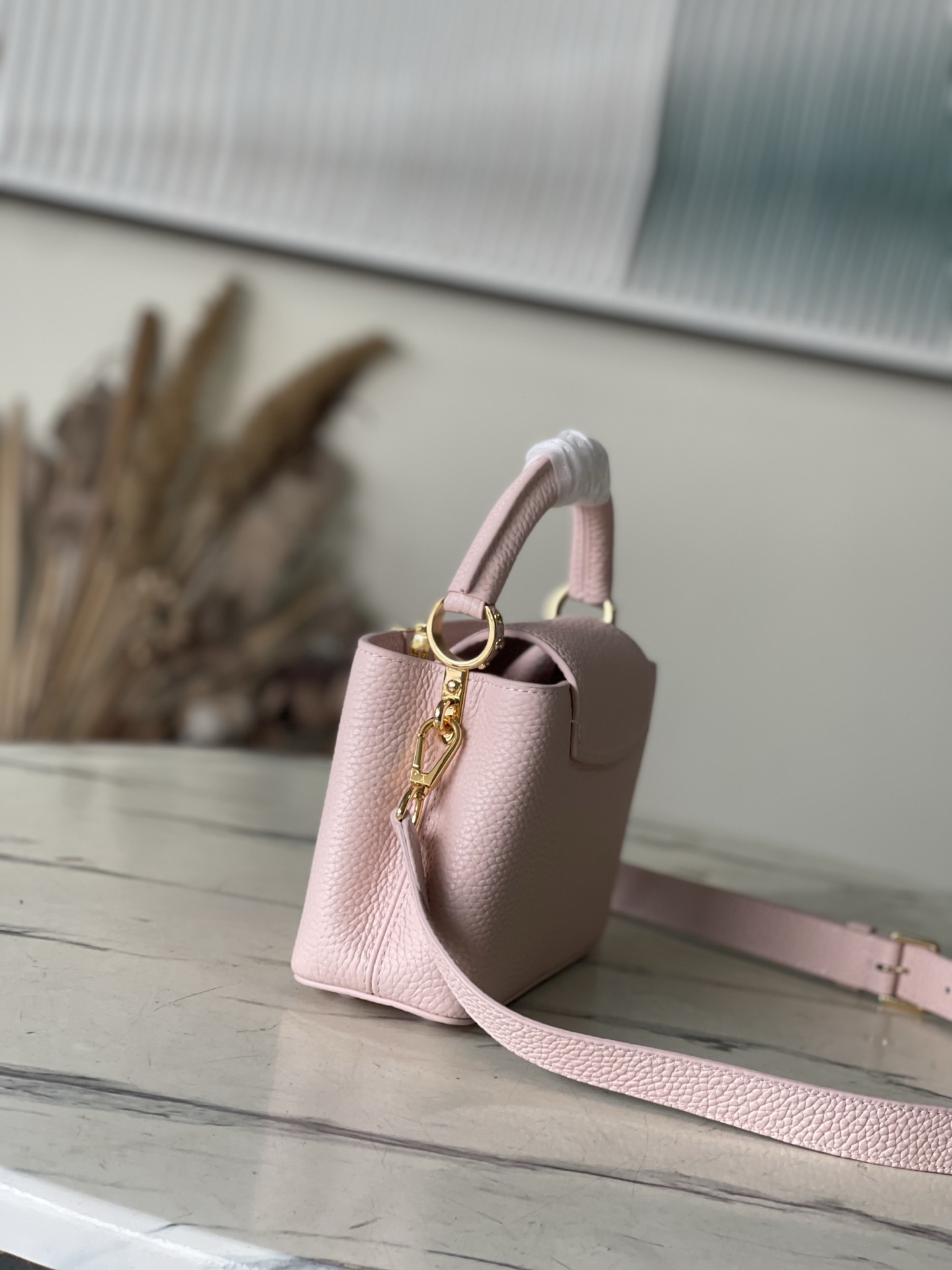 LV Style Pink Leather Top Handle Bag style reference detail image 2 from source 770217