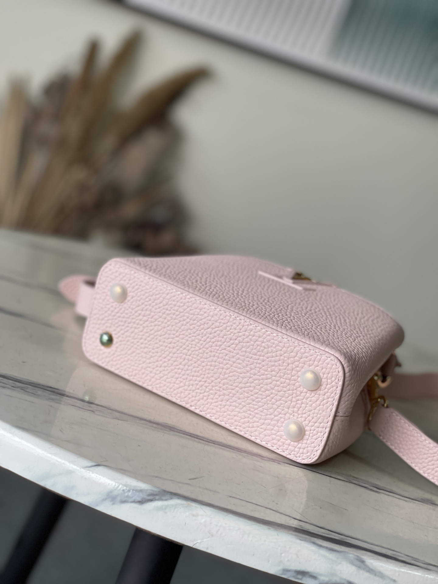 LV Style Pink Leather Top Handle Bag style reference detail image 4 from source 770217