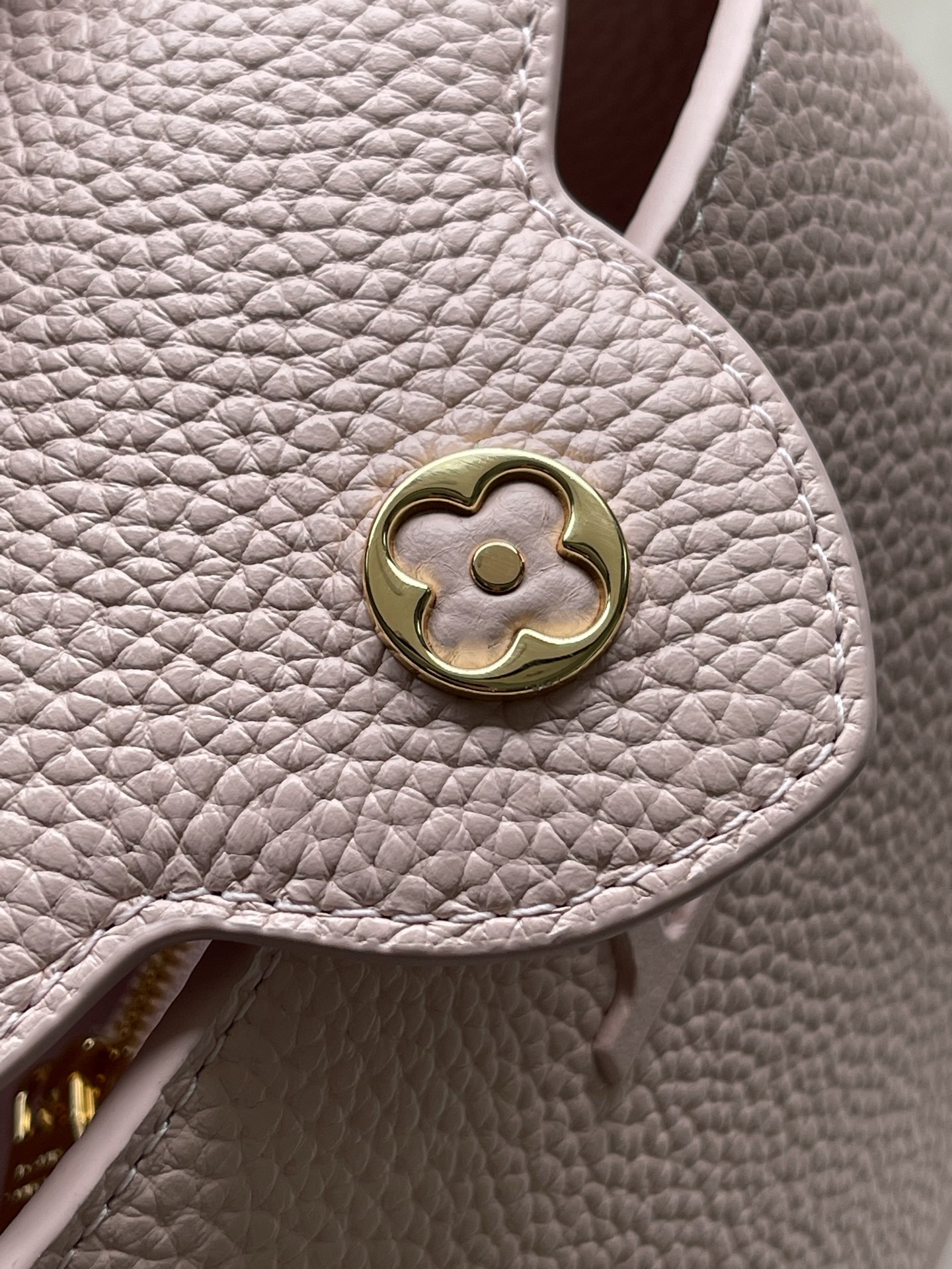 LV Style Pink Leather Top Handle Bag style reference detail image 8 from source 770217