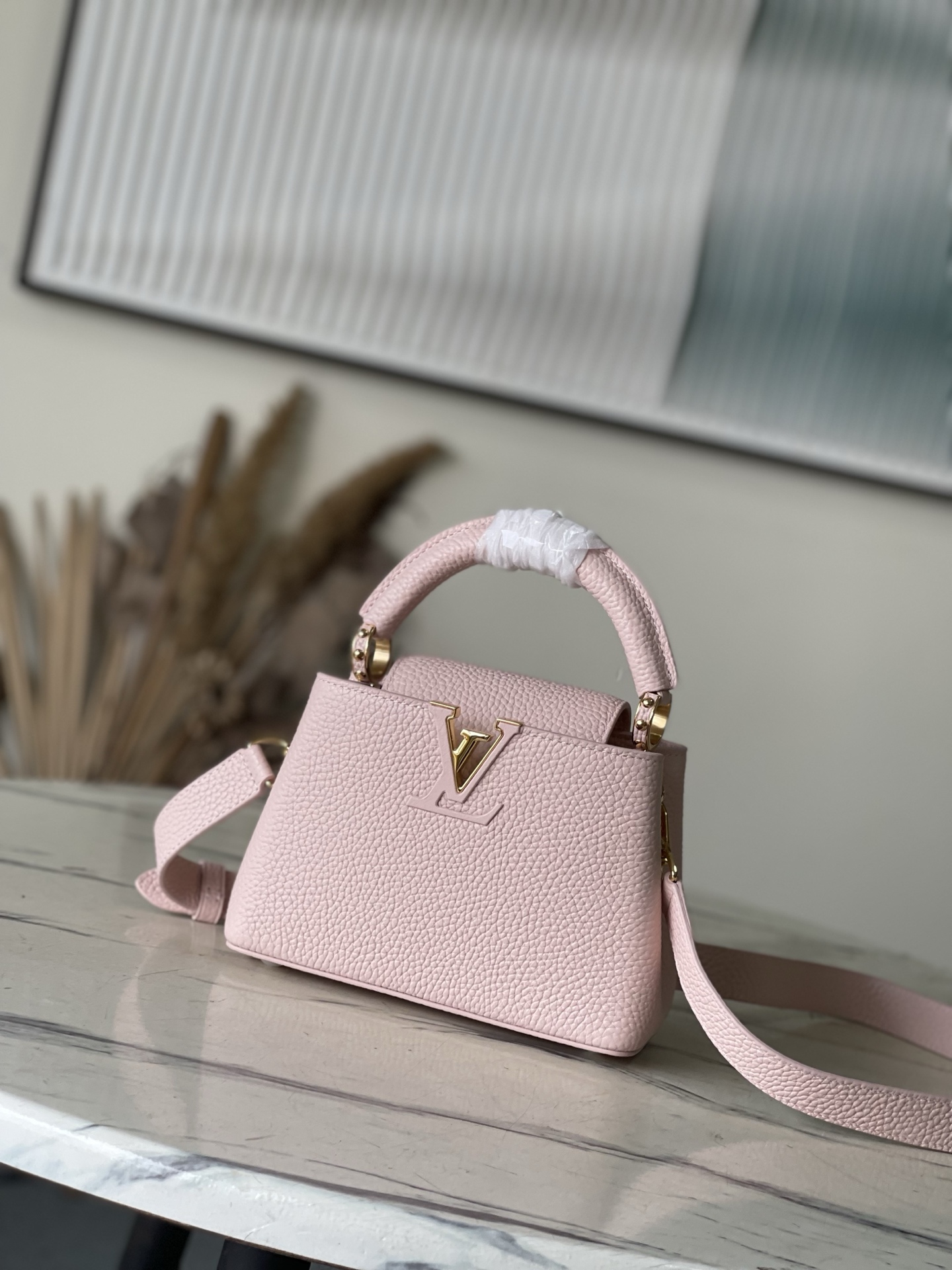 LV Style Pink Leather Top Handle Bag style reference detail image 1 from source 770217