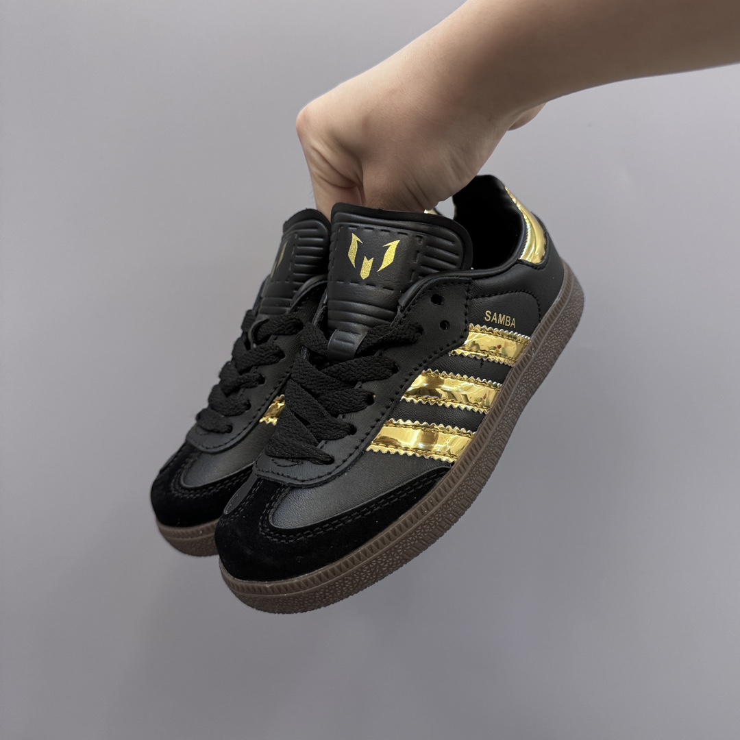 图片[2]-AD德训联名儿童休闲鞋 尺码：24-37码 爱惨了德训系列🆕 新工厂新工艺新配色👏🏻 优质皮料拼接，质感满满💯 耐磨防滑大底，脚感超赞👍🏻-选品中心