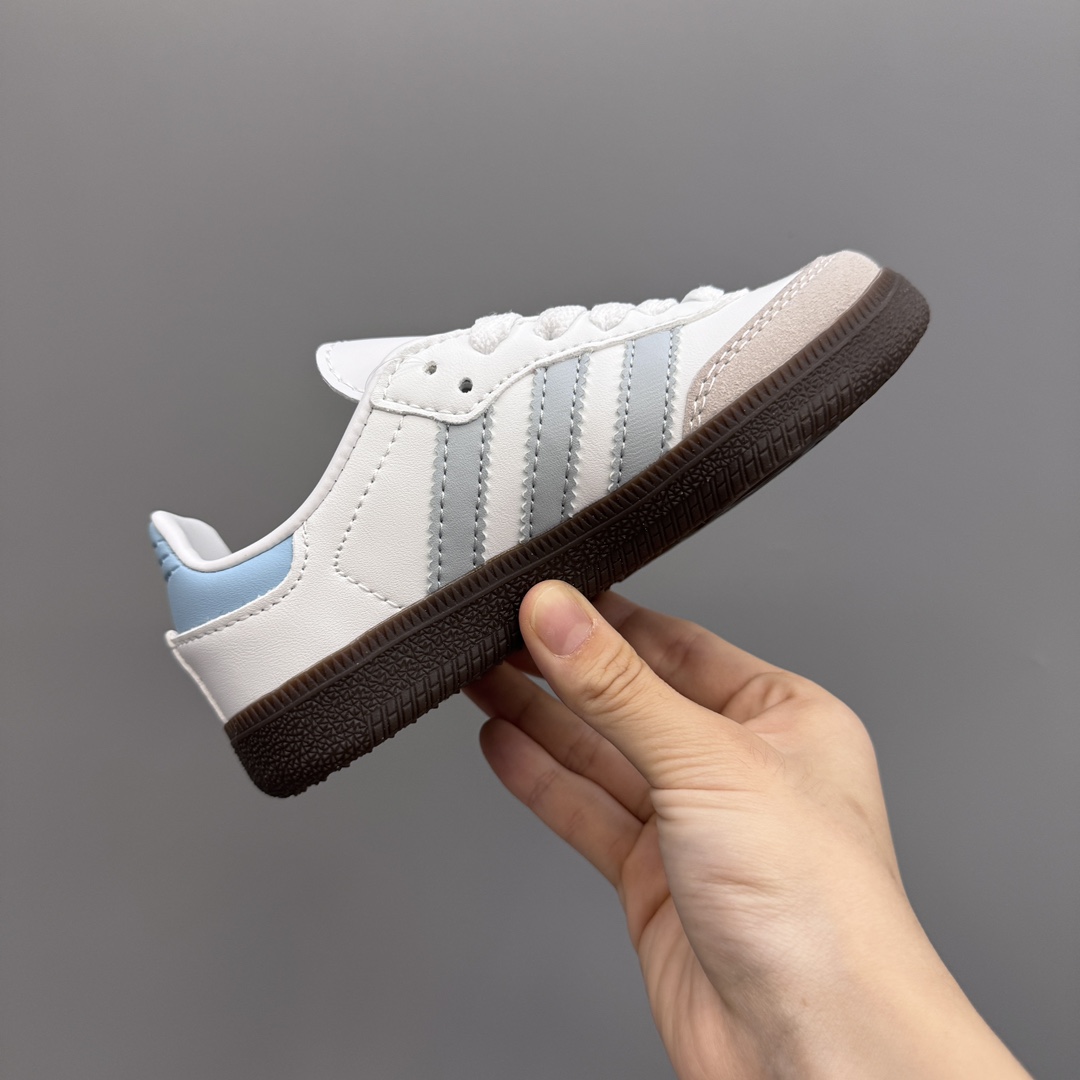 图片[7]-AD德训联名儿童休闲鞋 尺码：24-37码 爱惨了德训系列🆕 新工厂新工艺新配色👏🏻 优质皮料拼接，质感满满💯 耐磨防滑大底，脚感超赞👍🏻-选品中心