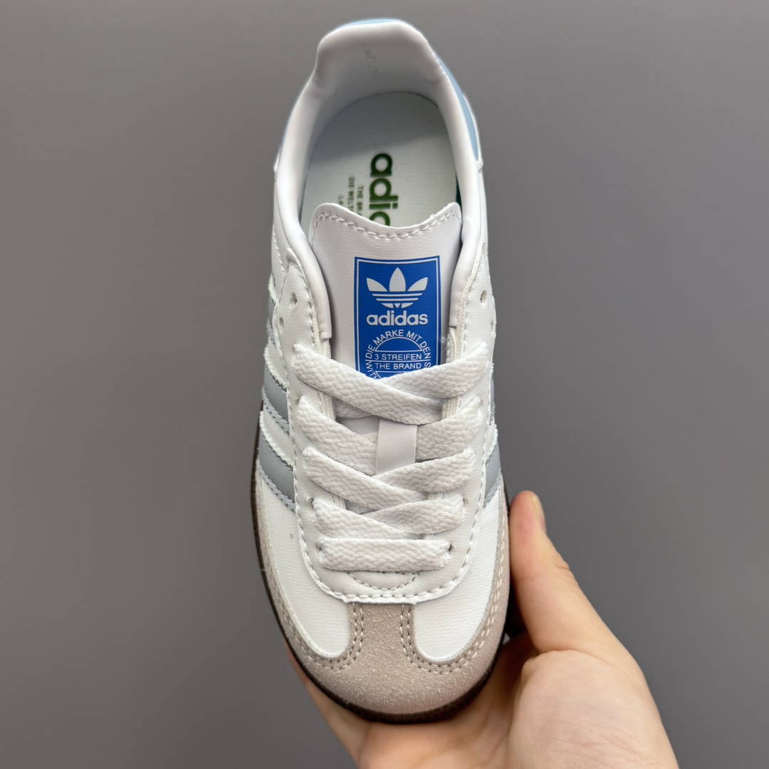 图片[6]-AD德训联名儿童休闲鞋 尺码：24-37码 爱惨了德训系列🆕 新工厂新工艺新配色👏🏻 优质皮料拼接，质感满满💯 耐磨防滑大底，脚感超赞👍🏻-选品中心