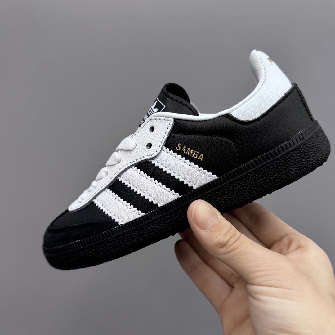 图片[4]-AD德训联名儿童休闲鞋 尺码：24-37码 爱惨了德训系列🆕 新工厂新工艺新配色👏🏻 优质皮料拼接，质感满满💯 耐磨防滑大底，脚感超赞👍🏻-选品中心