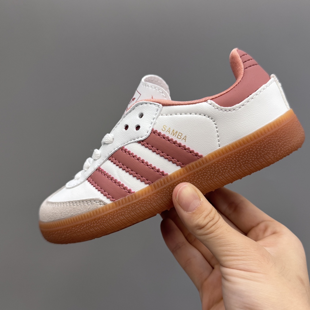 图片[4]-AD德训联名儿童休闲鞋 尺码：24-37码 爱惨了德训系列🆕 新工厂新工艺新配色👏🏻 优质皮料拼接，质感满满💯 耐磨防滑大底，脚感超赞👍🏻-选品中心