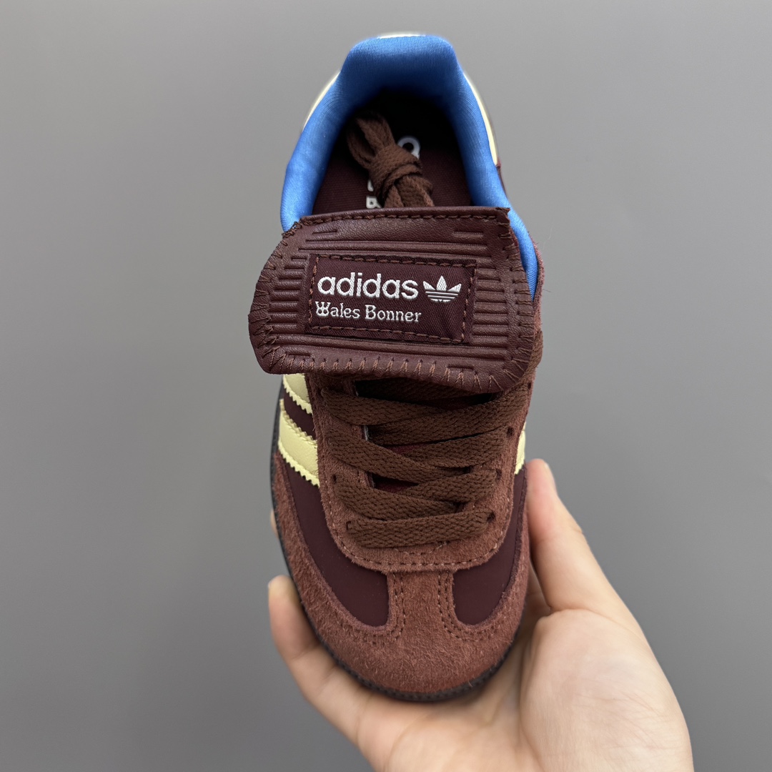 图片[6]-AD德训联名儿童休闲鞋 尺码：24-37码 爱惨了德训系列🆕 新工厂新工艺新配色👏🏻 优质皮料拼接，质感满满💯 耐磨防滑大底，脚感超赞👍🏻-选品中心