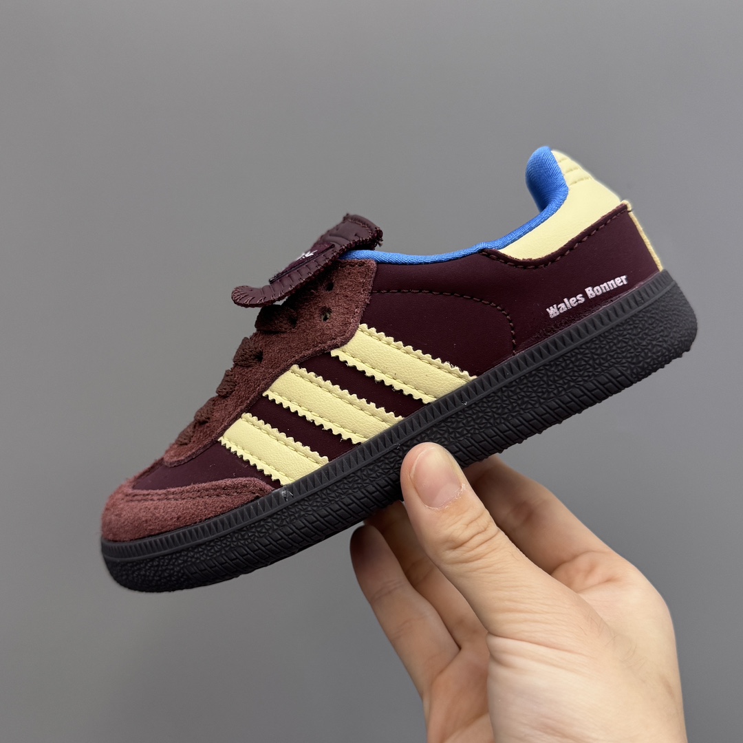 图片[4]-AD德训联名儿童休闲鞋 尺码：24-37码 爱惨了德训系列🆕 新工厂新工艺新配色👏🏻 优质皮料拼接，质感满满💯 耐磨防滑大底，脚感超赞👍🏻-选品中心