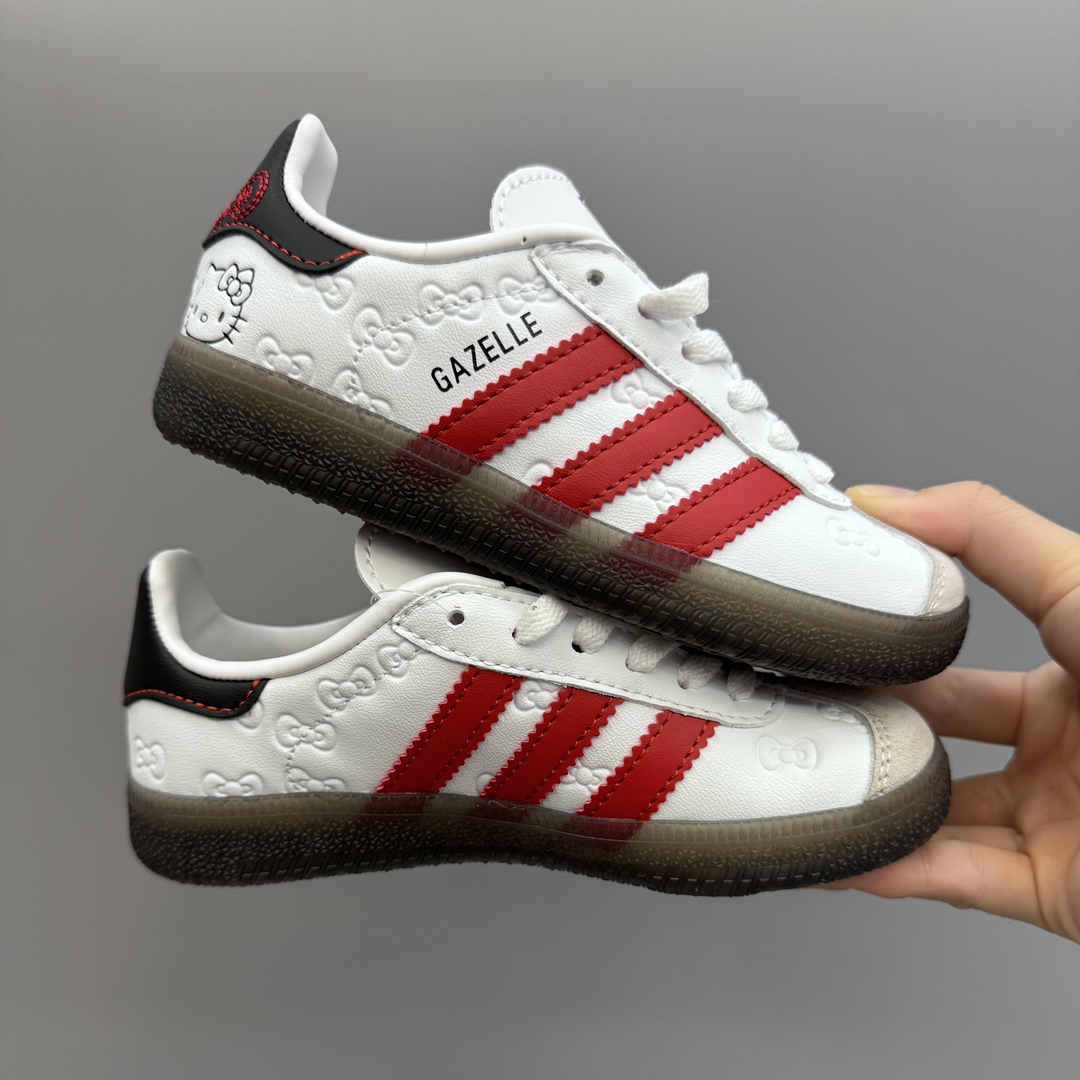 图片[5]-AD德训联名儿童休闲鞋 尺码：24-37码 爱惨了德训系列🆕 新工厂新工艺新配色👏🏻 优质皮料拼接，质感满满💯 耐磨防滑大底，脚感超赞👍🏻-选品中心