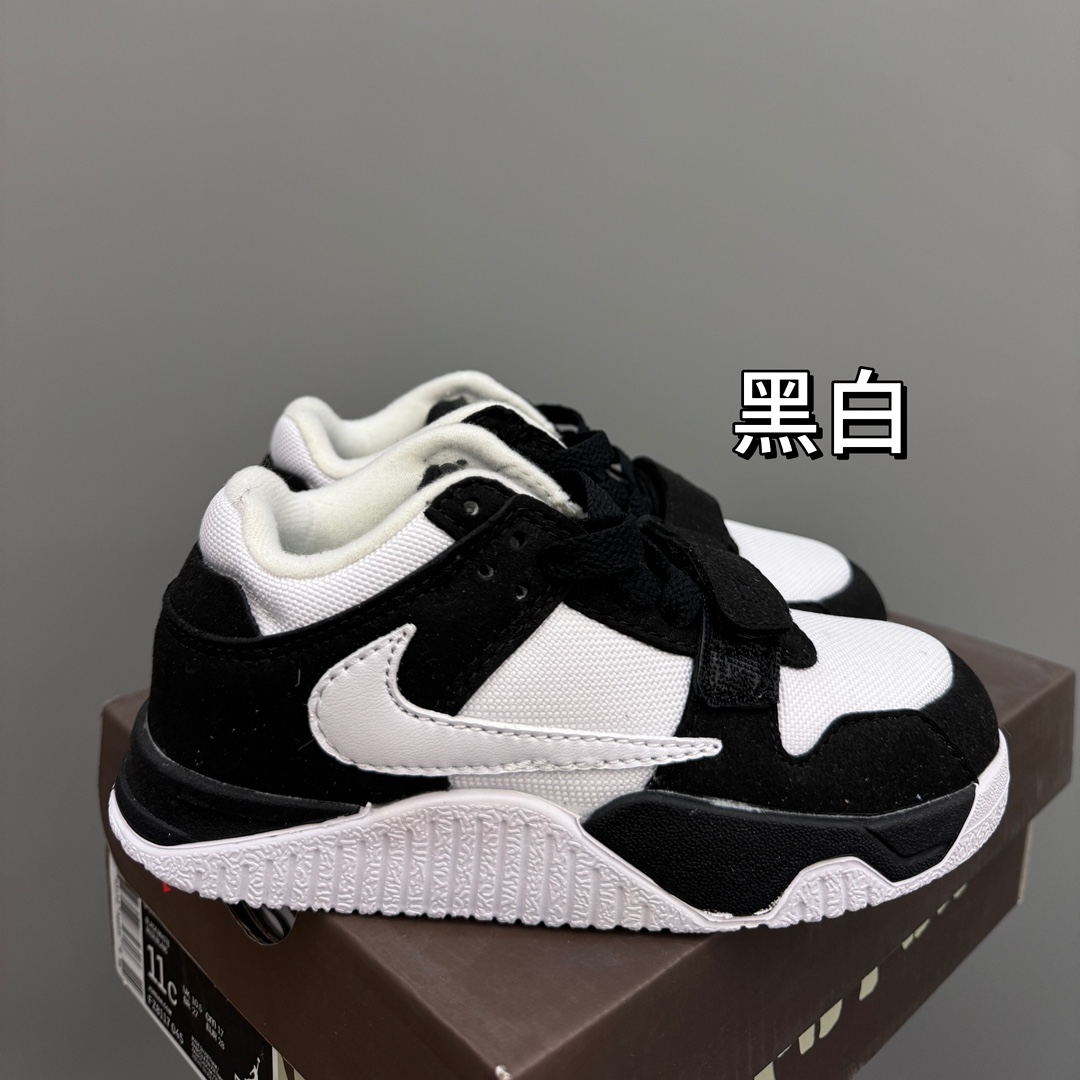 NO:210292,NK new co-branded barb children's shoes SIZE24-37 classic Nike shoes series get co-branded barbs, trendy and fashionable, wear-resistant and non-slip sole, and the feel of the feet is self-evident, Nike series,19860909NK 新款联名倒钩儿童板鞋 SIZE24-37码 经典耐克板鞋系列get 联名倒钩,潮范又洋气 耐磨防滑大底,脚感不言而喻,耐克系列,,Children's