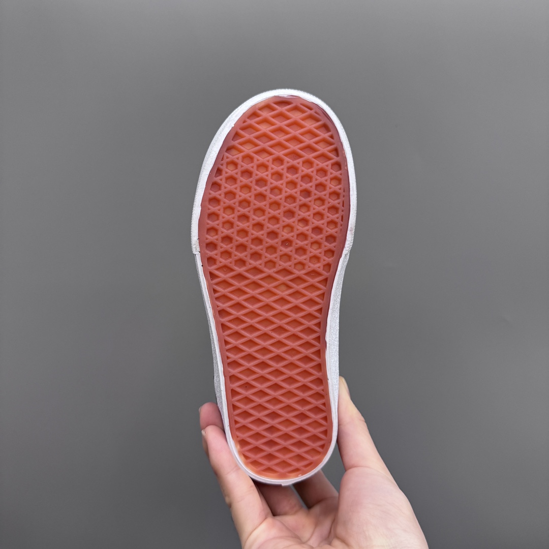 图片[9]-万斯新款魔术贴松紧带儿童低帮板鞋 尺码：26-35码 最受欢迎的W斯，最出名于它的版型设计，非常贴合人体工学设计👍🏻 魔术贴➕松紧带设计，穿脱超级方便✔️ 优质帆布面料，打理超级方便👍🏻 橡胶耐磨防滑大底，脚感超舒服✌🏻-选品中心