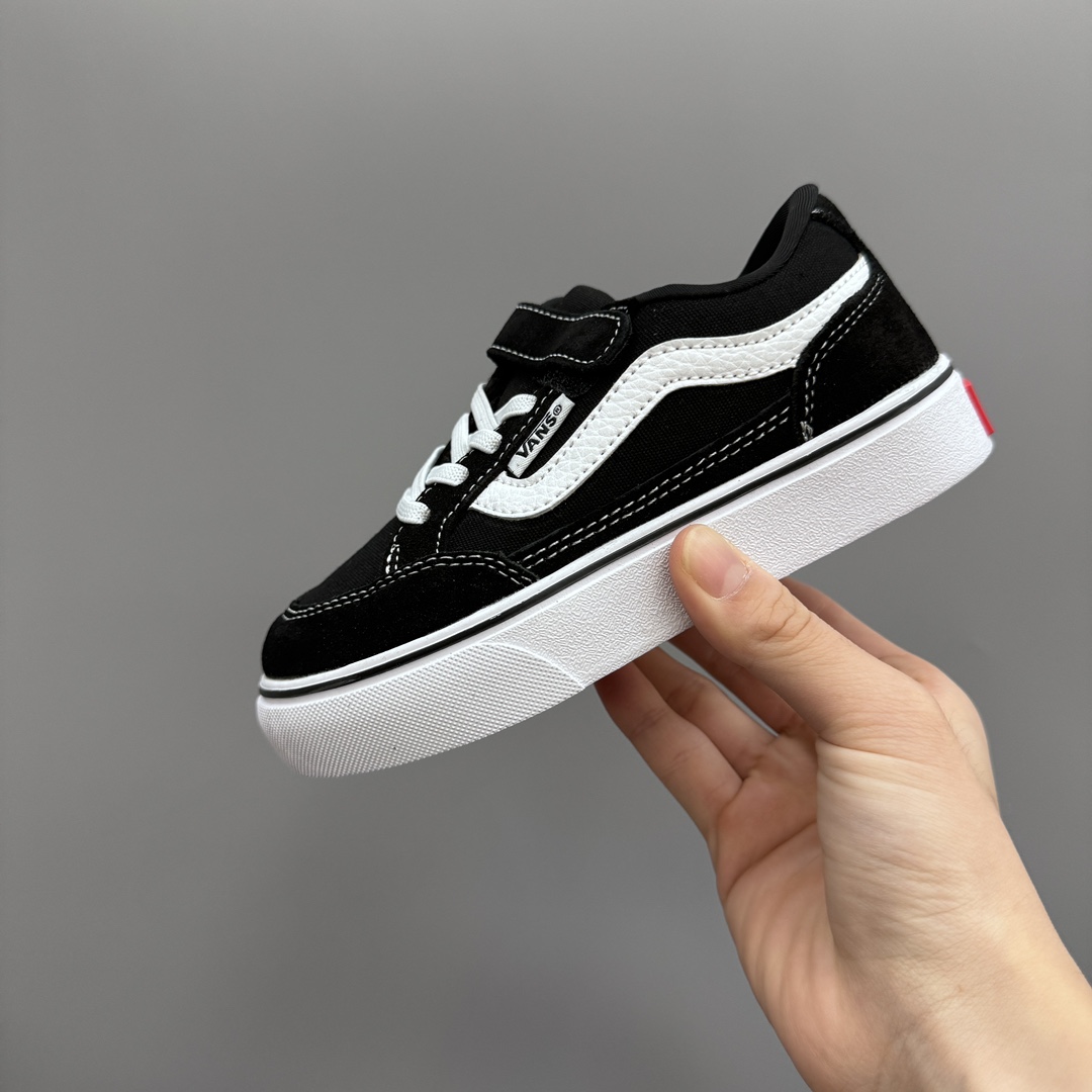 图片[6]-万斯新款魔术贴松紧带儿童低帮板鞋 尺码：26-35码 最受欢迎的W斯，最出名于它的版型设计，非常贴合人体工学设计👍🏻 魔术贴➕松紧带设计，穿脱超级方便✔️ 优质帆布面料，打理超级方便👍🏻 橡胶耐磨防滑大底，脚感超舒服✌🏻-选品中心