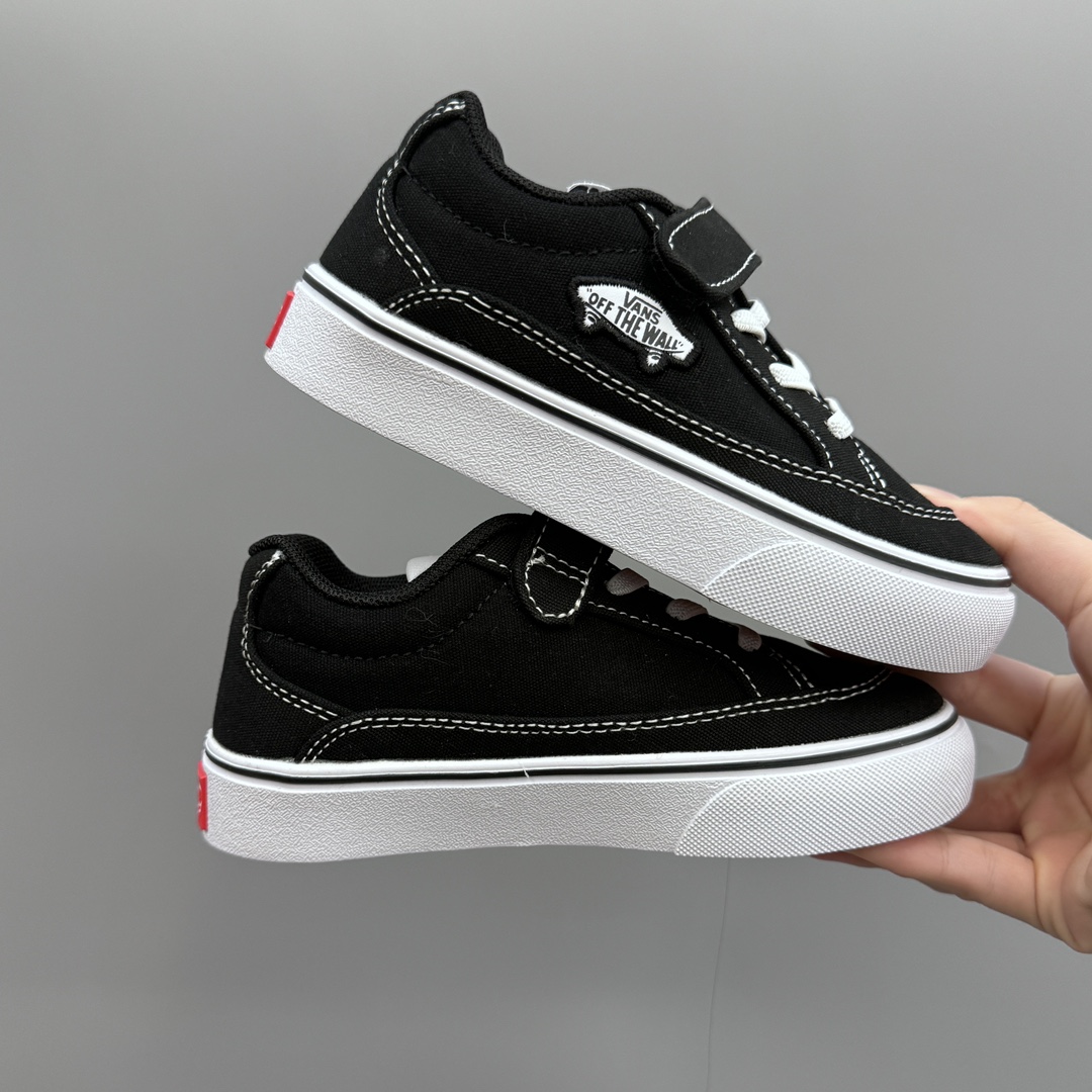 图片[3]-万斯新款魔术贴松紧带儿童低帮板鞋 尺码：26-35码 最受欢迎的W斯，最出名于它的版型设计，非常贴合人体工学设计👍🏻 魔术贴➕松紧带设计，穿脱超级方便✔️ 优质帆布面料，打理超级方便👍🏻 橡胶耐磨防滑大底，脚感超舒服✌🏻-选品中心