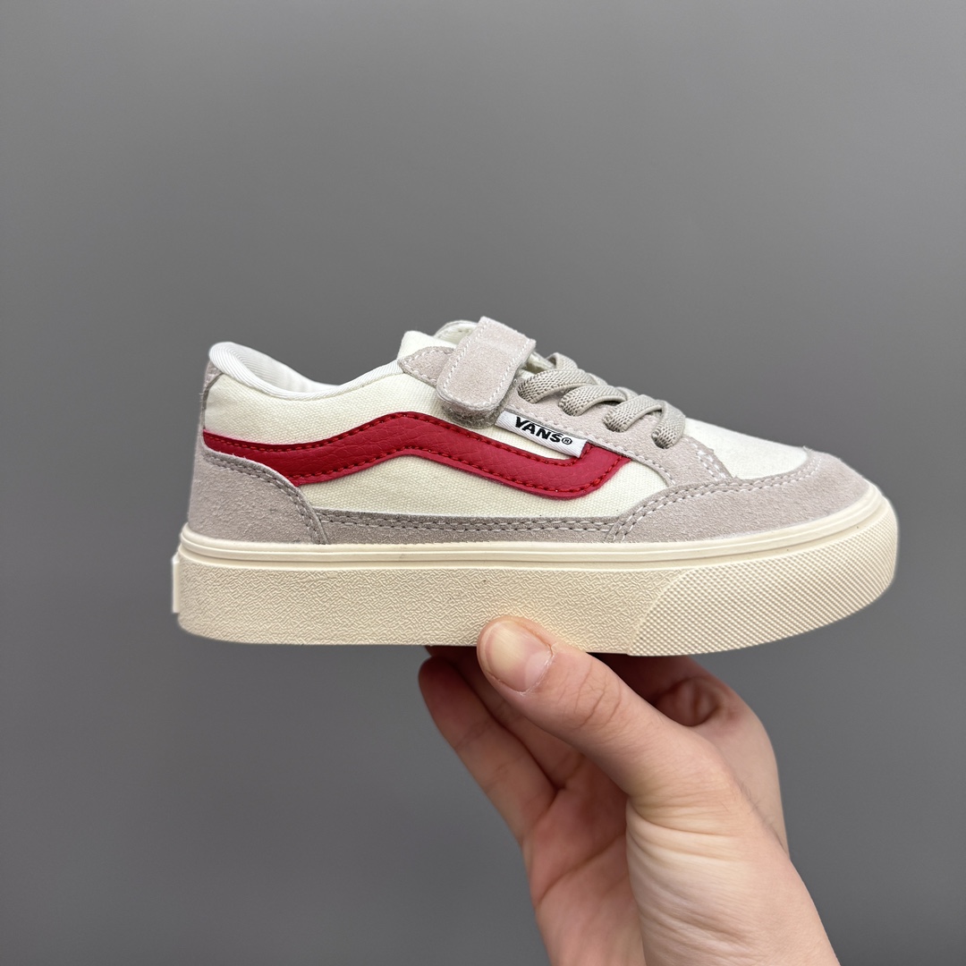 图片[4]-万斯新款魔术贴松紧带儿童低帮板鞋 尺码：26-35码 最受欢迎的W斯，最出名于它的版型设计，非常贴合人体工学设计👍🏻 魔术贴➕松紧带设计，穿脱超级方便✔️ 优质帆布面料，打理超级方便👍🏻 橡胶耐磨防滑大底，脚感超舒服✌🏻-选品中心