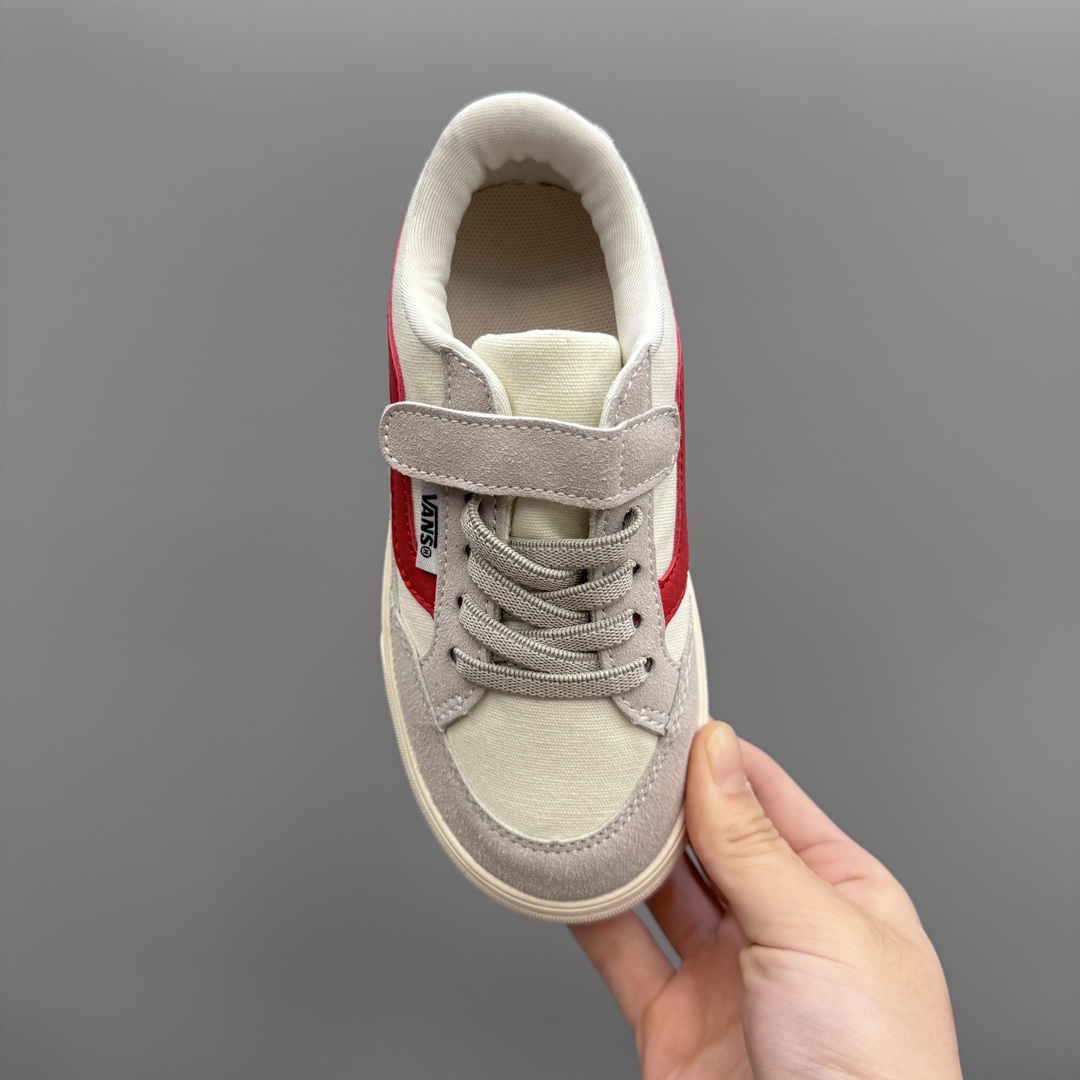 图片[7]-万斯新款魔术贴松紧带儿童低帮板鞋 尺码：26-35码 最受欢迎的W斯，最出名于它的版型设计，非常贴合人体工学设计👍🏻 魔术贴➕松紧带设计，穿脱超级方便✔️ 优质帆布面料，打理超级方便👍🏻 橡胶耐磨防滑大底，脚感超舒服✌🏻-选品中心