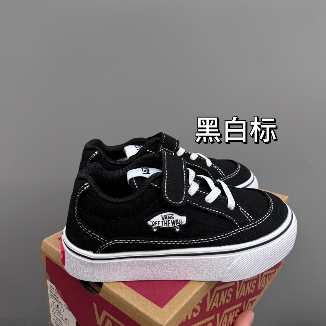 图片[4]-万斯新款魔术贴松紧带儿童低帮板鞋 尺码：26-35码 最受欢迎的W斯，最出名于它的版型设计，非常贴合人体工学设计👍🏻 魔术贴➕松紧带设计，穿脱超级方便✔️ 优质帆布面料，打理超级方便👍🏻 橡胶耐磨防滑大底，脚感超舒服✌🏻-选品中心