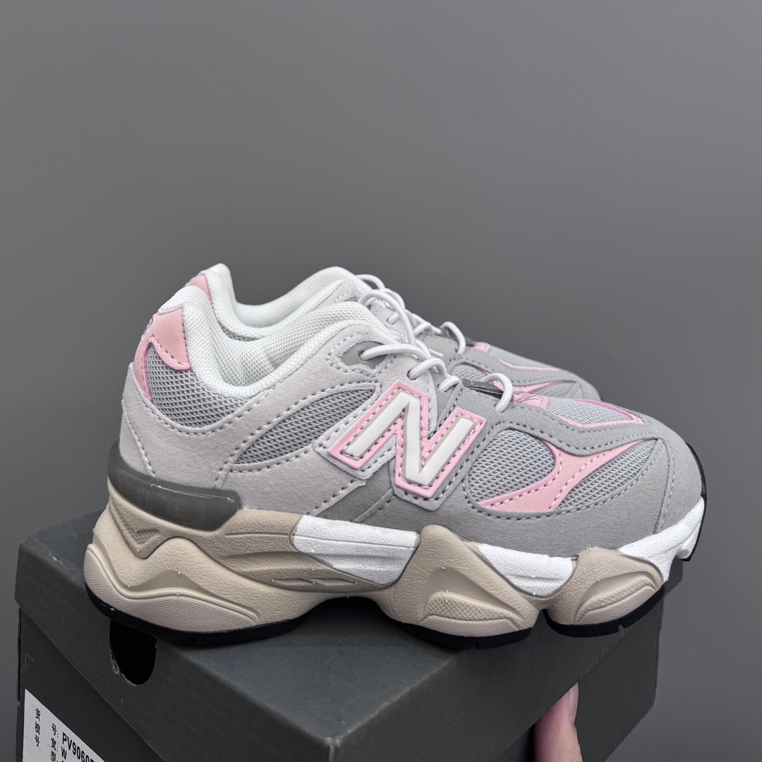 NB9060松紧扣儿童老爹运动鞋 尺码：24-36码 经典NB9060老爹款🆕 松紧扣设计，附赠一对鞋带，穿脱方便✌🏻 老爹款式设计，百搭又时髦✨-选品中心