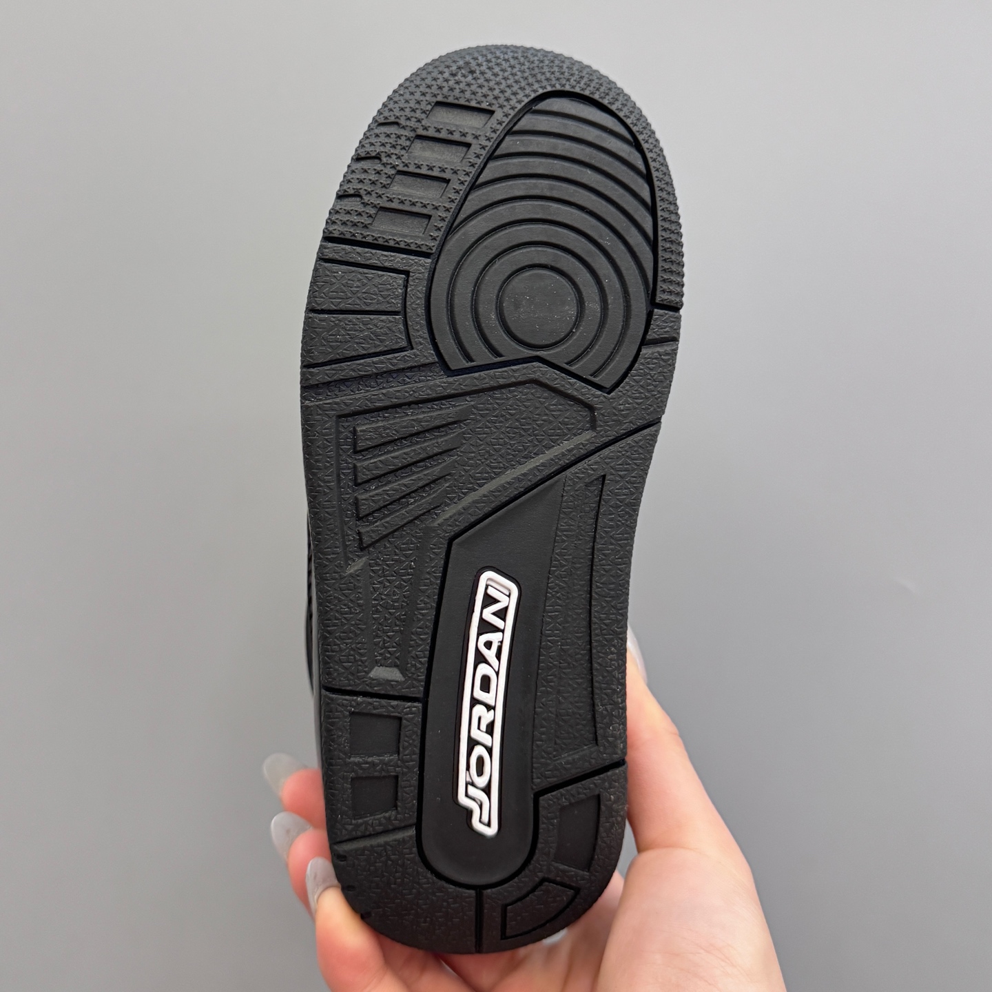 图片[9]-乔丹Air Jordan 13 XIII Retro迈克尔· 乔13 AJ13代复古中帮文化休闲童鞋运动篮球鞋 DM0968 148 尺码：24 25 26 27 28 29 30 31 32 33 34 35 36 37-选品中心