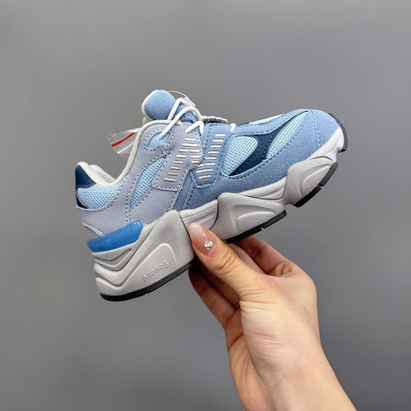 图片[5]-新配色 NB9060松紧扣儿童老爹运动鞋 尺码：24-36码 经典NB9060老爹款🆕 松紧扣设计，附赠一对鞋带，穿脱方便✌🏻 老爹款式设计，百搭又时髦✨-选品中心